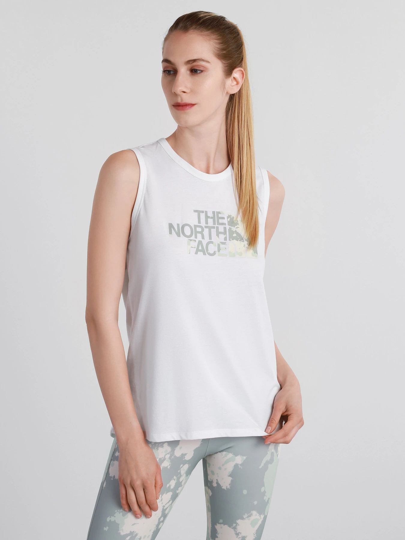 Одежда для дома и сна The North Face Foundation Graphic Tank модель NF0A55B1FN41 Одежда для дома и сна The North Face Foundation Graphic Tank модель NF0A55B1FN41 Фото
