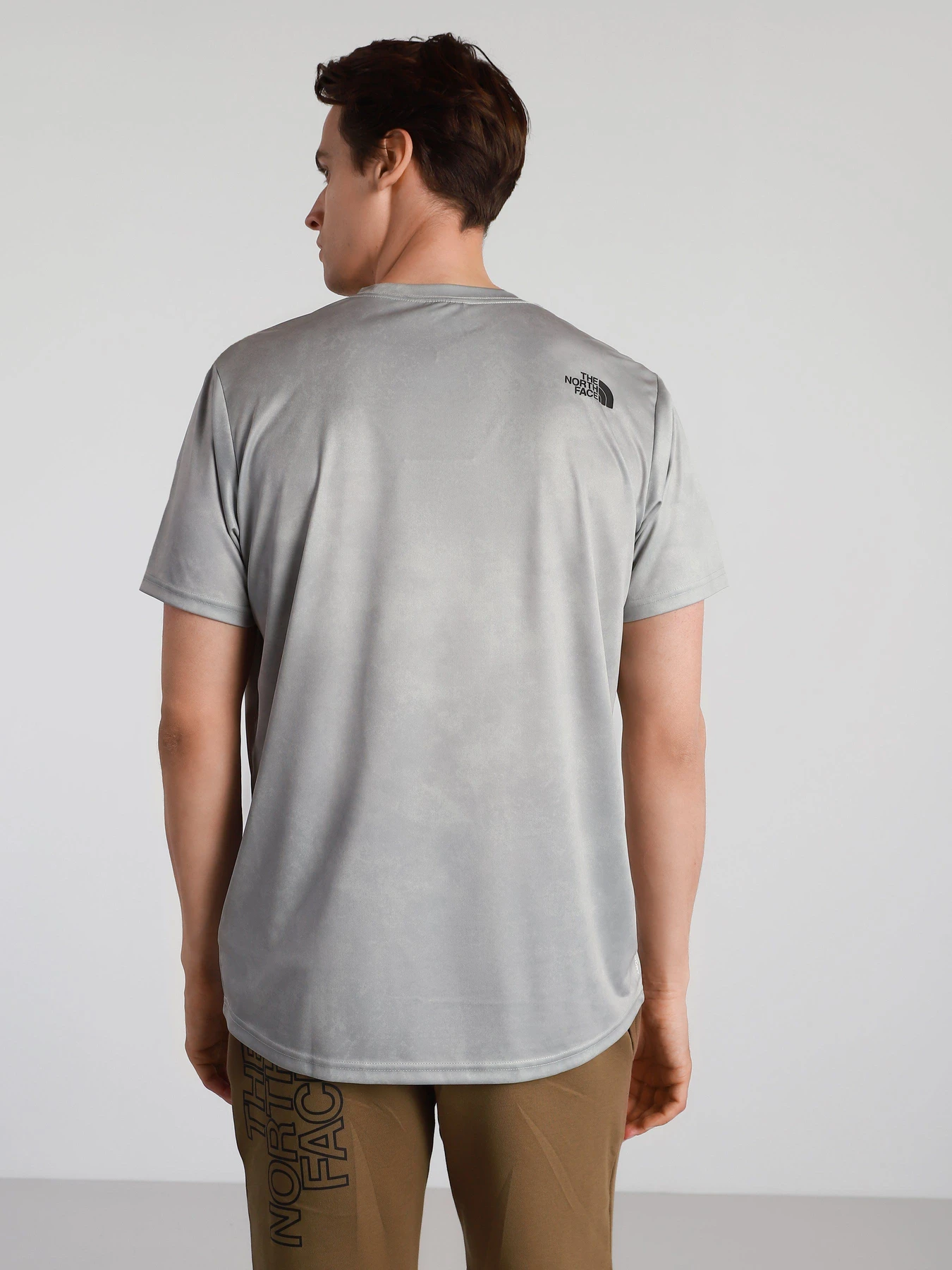 Футболки и поло The North Face Reaxion Easy Tee модель NF0A4CDV03U1 Футболки и поло The North Face Reaxion Easy Tee модель NF0A4CDV03U1 Фото