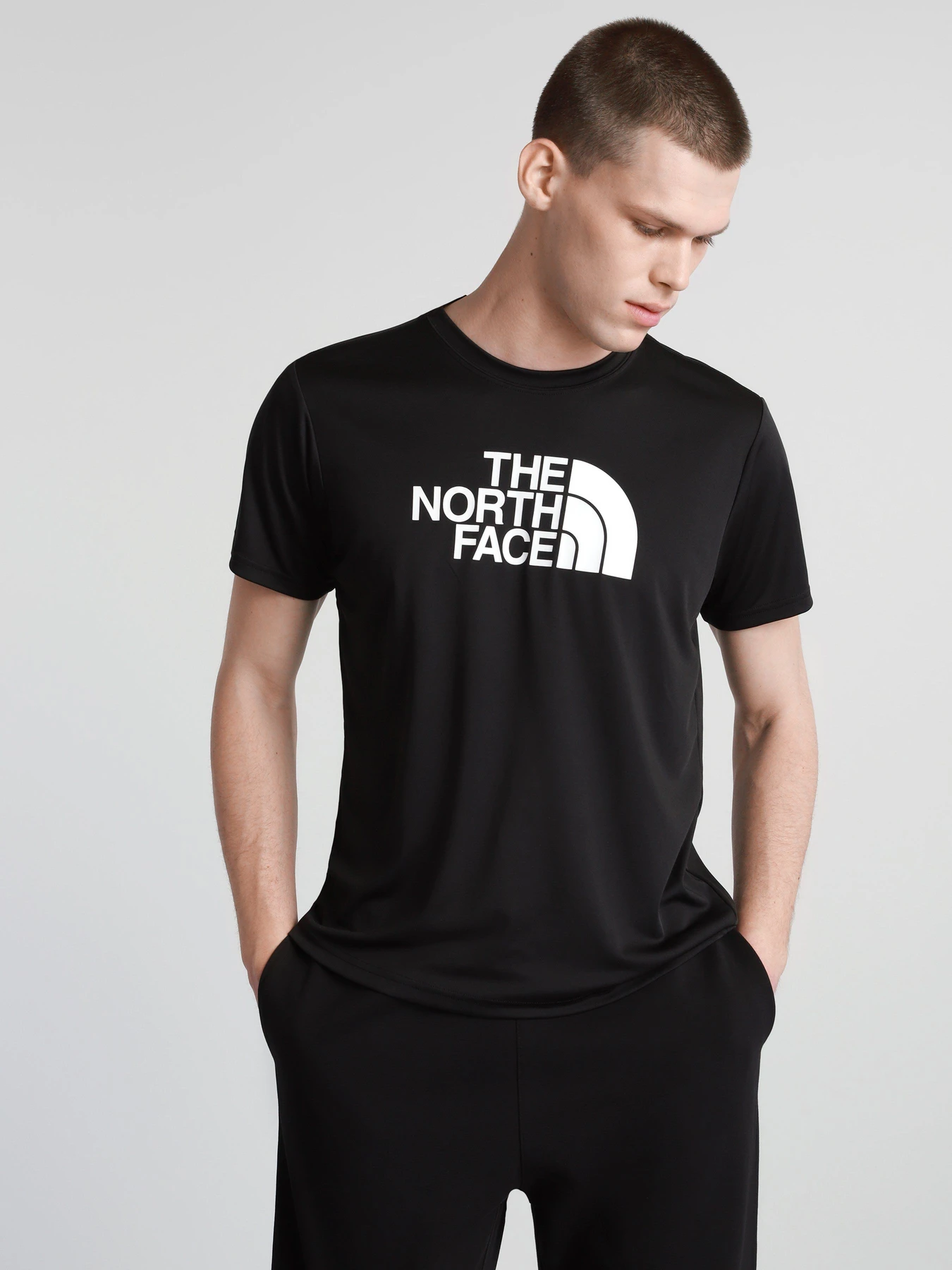 Футболки і поло The North Face Reaxion Easy Tee модель NF0A4CDVJK31 Футболки і поло The North Face Reaxion Easy Tee модель NF0A4CDVJK31 Фото