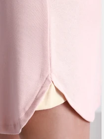 Сукні The North Face Simple Dome Tee Dress модель NF0A493TUBF1 Фото