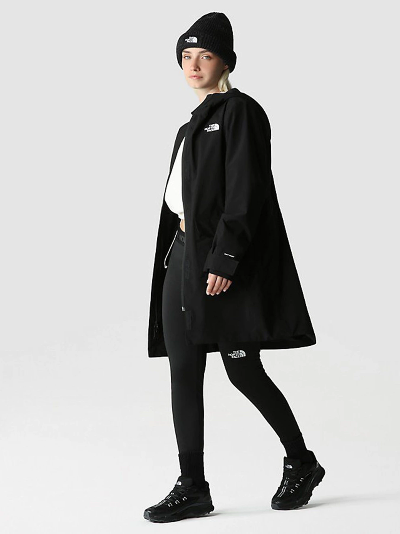 Куртки та дублянки The North Face City Breeze Rain II модель NF0A52YLJK31 Куртки та дублянки The North Face City Breeze Rain II модель NF0A52YLJK31 Фото