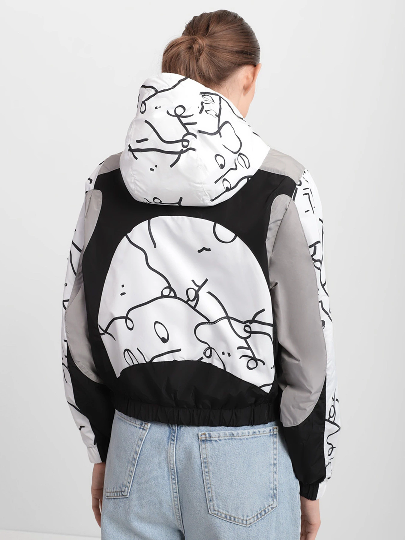 Куртки та дублянки The North Face Printed Short Wind модель NF0A5ICE26C1 Куртки та дублянки The North Face Printed Short Wind модель NF0A5ICE26C1 Фото