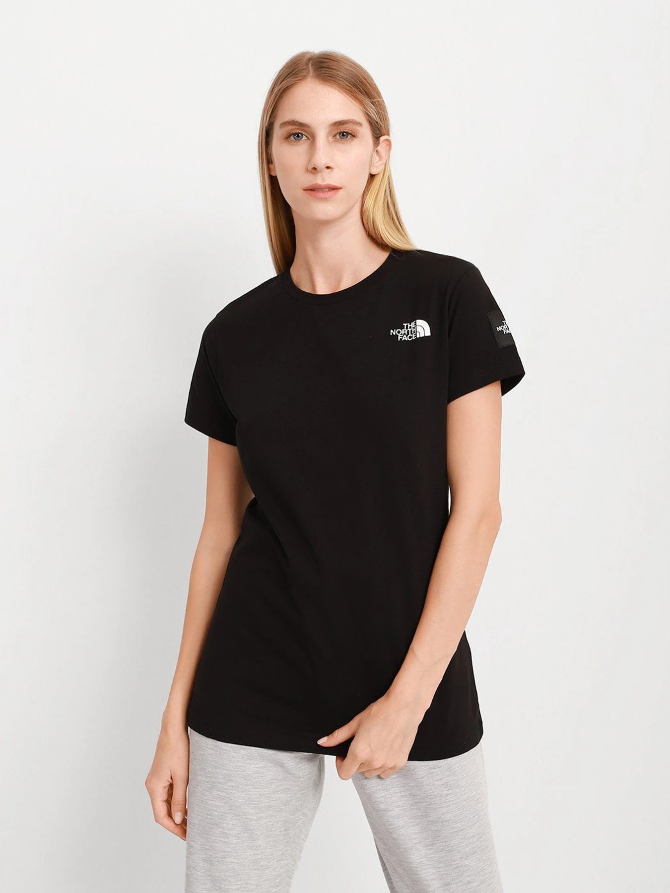 Футболки і поло The North Face BB SR Tee модель NF0A5ICVJK31 Футболки і поло The North Face BB SR Tee модель NF0A5ICVJK31 Фото