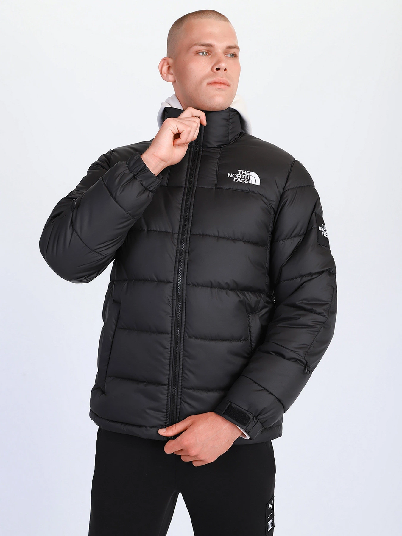 Куртки та дублянки The North Face Black Box Insulated Jacket модель NF0A5IC5JK31 Куртки та дублянки The North Face Black Box Insulated Jacket модель NF0A5IC5JK31 Фото