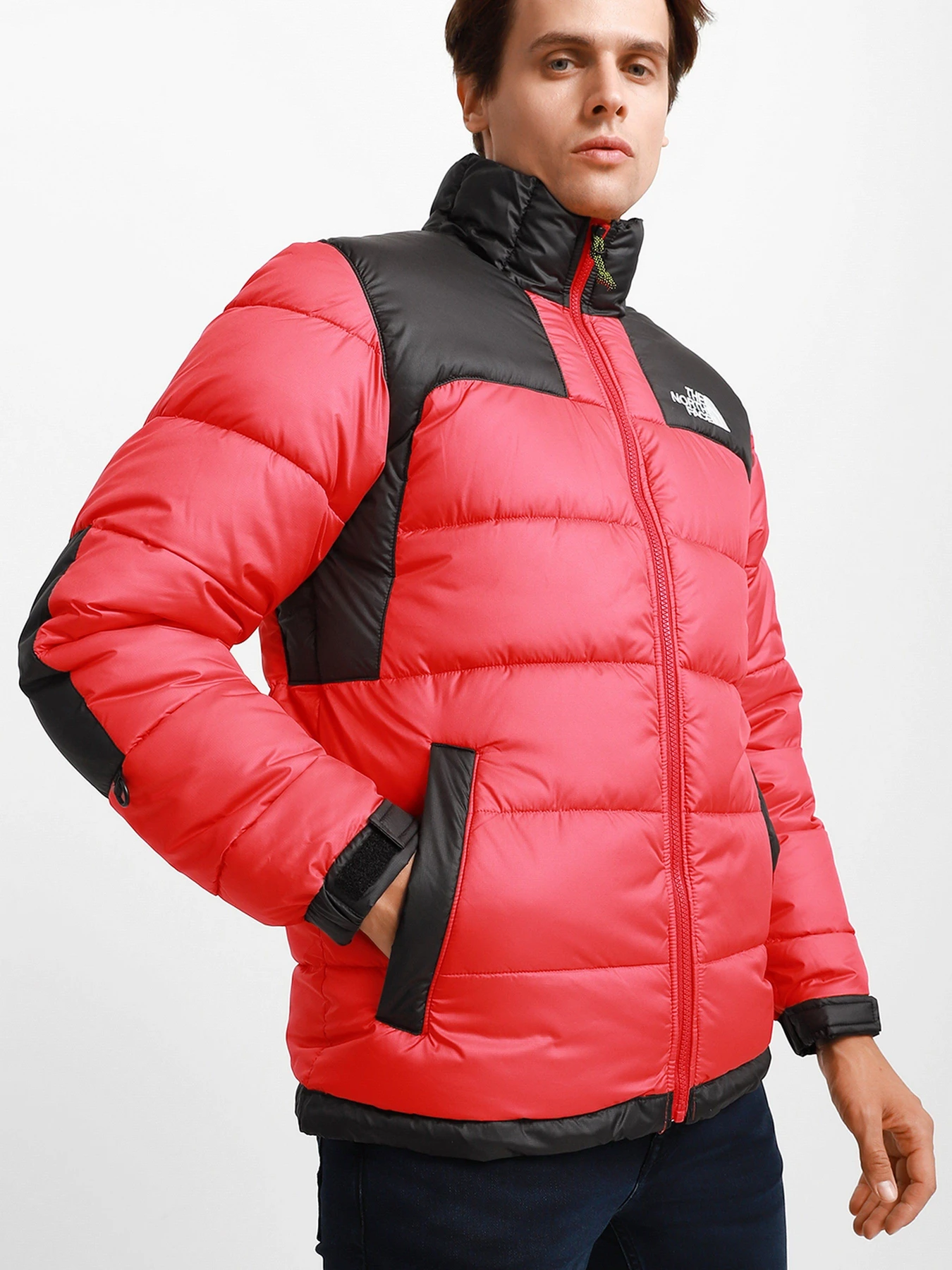 Куртки и дубленки The North Face Black Box Insulated Jacket модель NF0A5IC56821 Куртки и дубленки The North Face Black Box Insulated Jacket модель NF0A5IC56821 Фото
