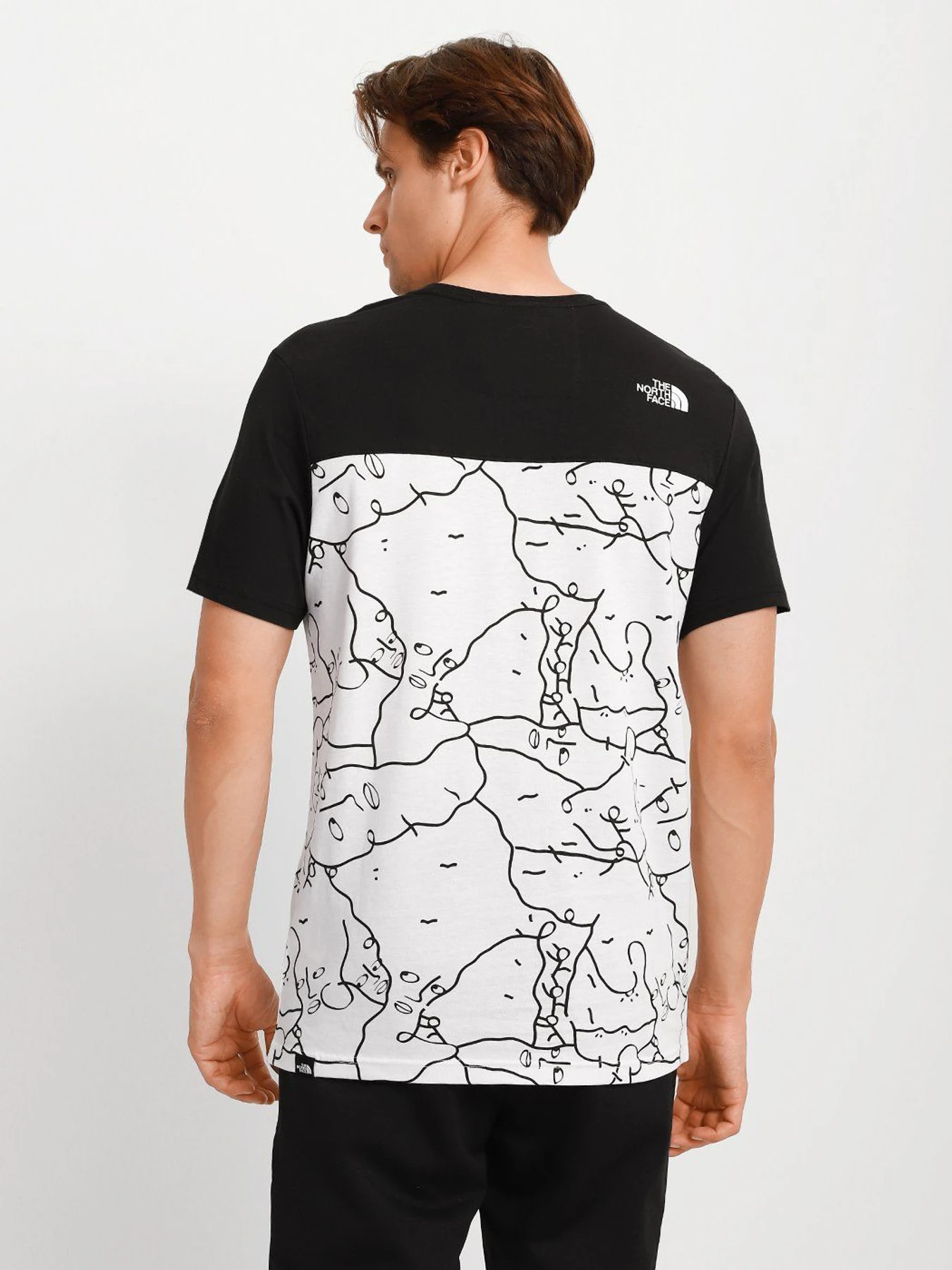 Футболки и поло The North Face Black Box Search & Rescue S/S Tee модель NF0A55IB26C1 Футболки и поло The North Face Black Box Search & Rescue S/S Tee модель NF0A55IB26C1 Фото