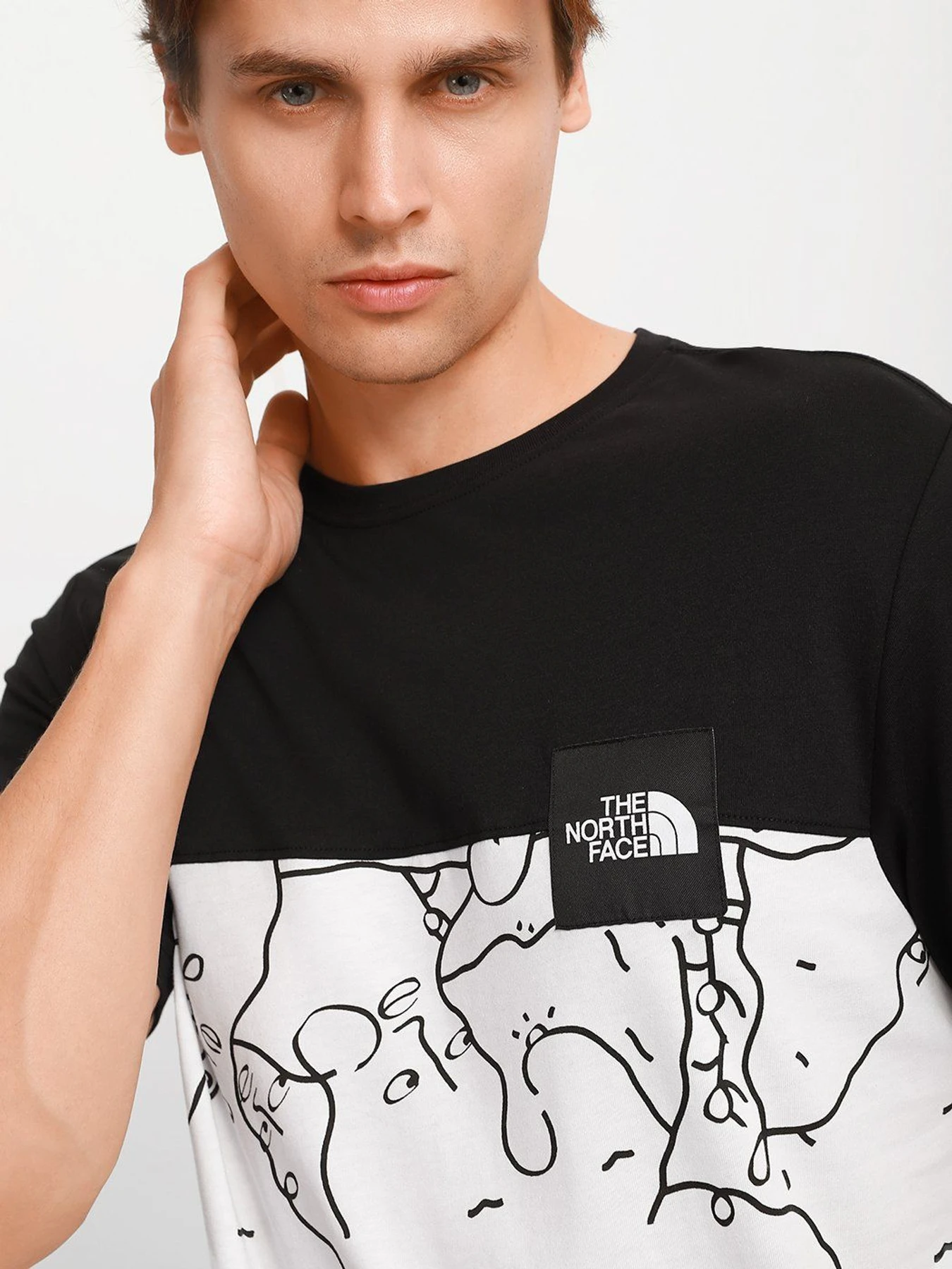 Футболки и поло The North Face Black Box Search & Rescue S/S Tee модель NF0A55IB26C1 Футболки и поло The North Face Black Box Search & Rescue S/S Tee модель NF0A55IB26C1 Фото
