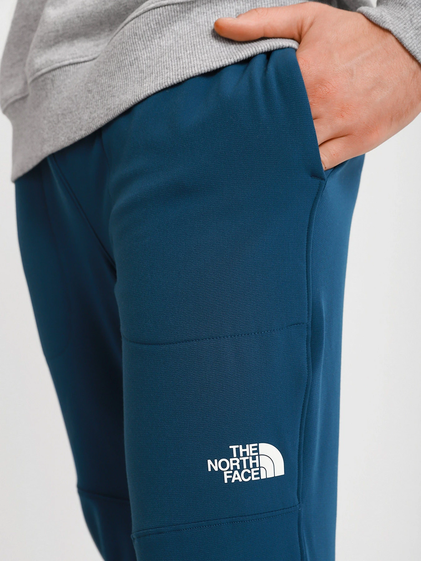 Штани The North Face Tekware® модель NF0A5GFMBH71 Штани The North Face Tekware® модель NF0A5GFMBH71 Фото