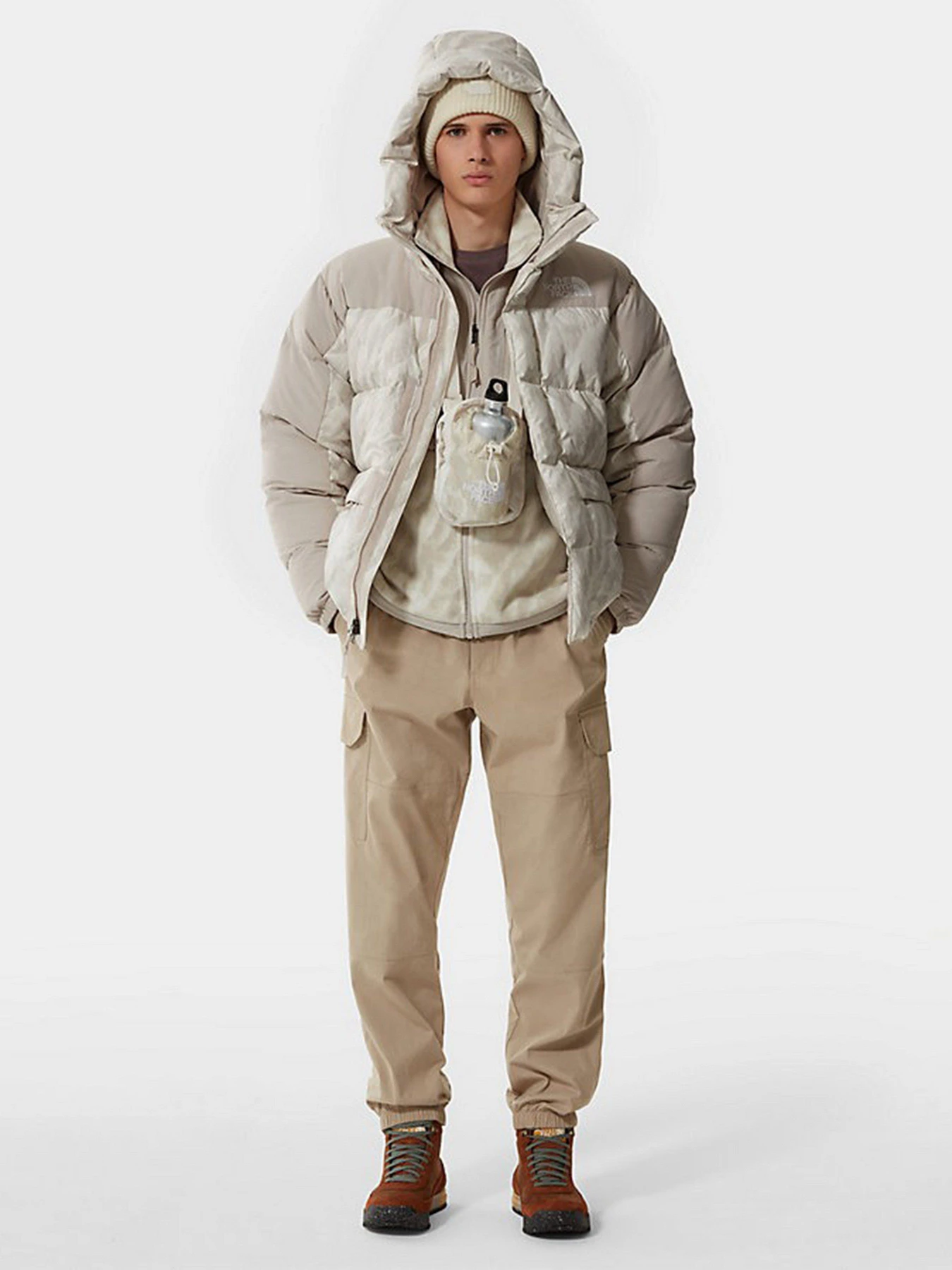 Куртки и дубленки The North Face Printed Himalayan Down модель NF0A5J1J2L01 Куртки и дубленки The North Face Printed Himalayan Down модель NF0A5J1J2L01 Фото