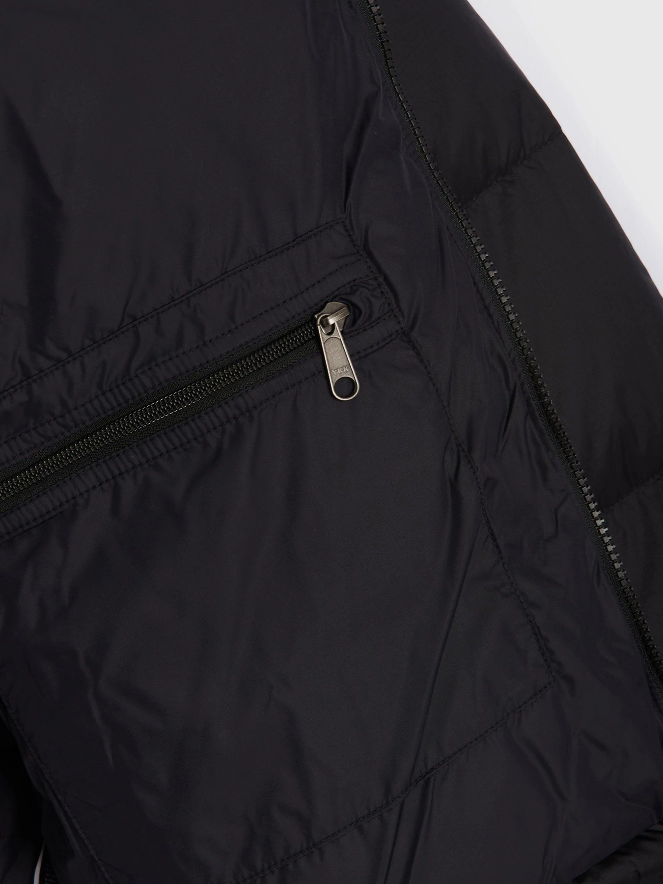 Куртки та дублянки The North Face Retro Nuptse 1996 модель NF0A3C8DLE41 Куртки та дублянки The North Face Retro Nuptse 1996 модель NF0A3C8DLE41 Фото