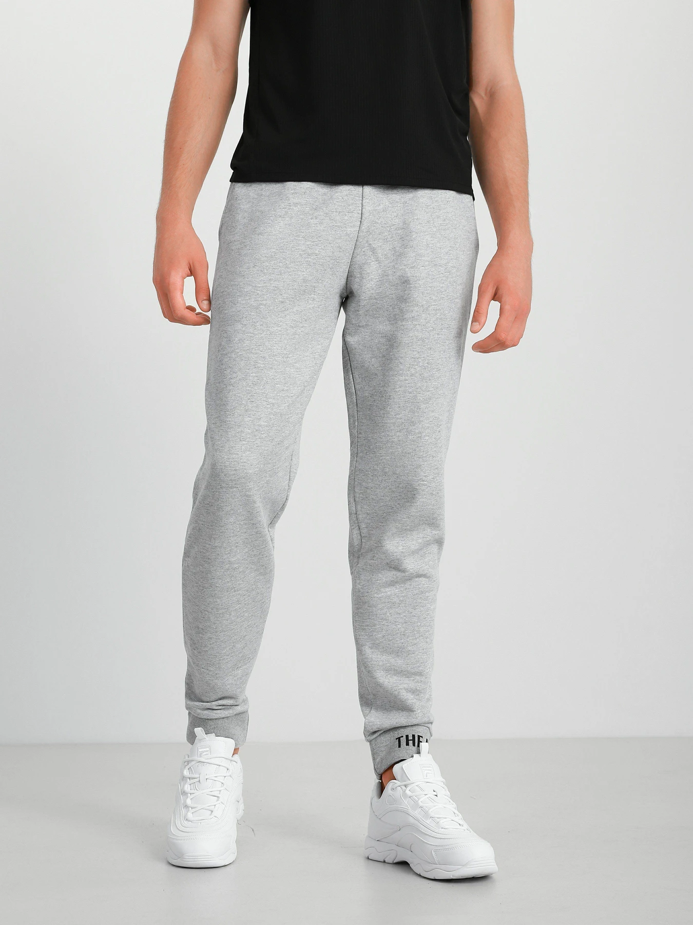 Брюки The North Face Zumu Fleece модель NF0A5ILIDYX1 Фото