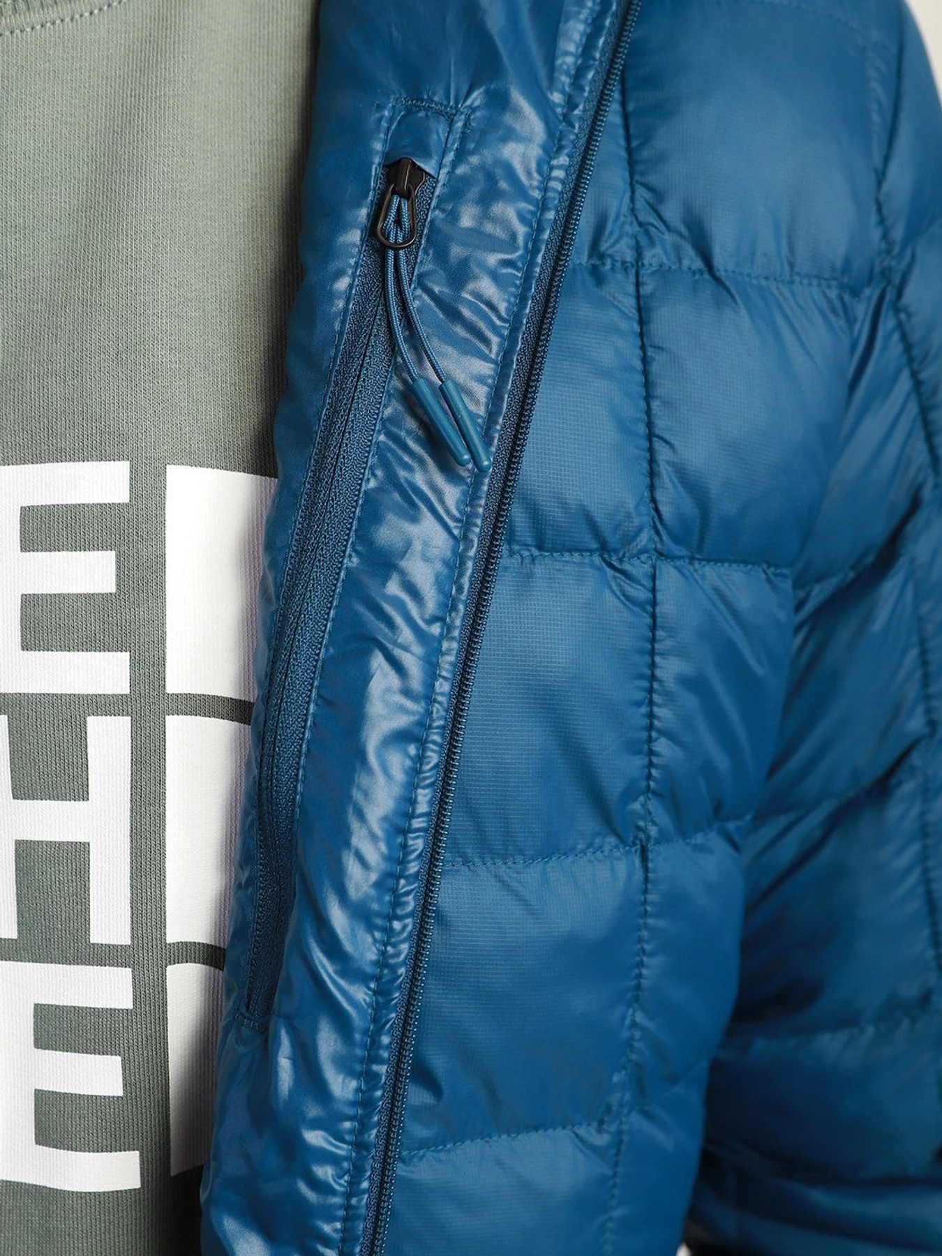 Куртки и дубленки The North Face ThermoBall™ Eco Hoodie модель NF0A5GLK25H1 Фото