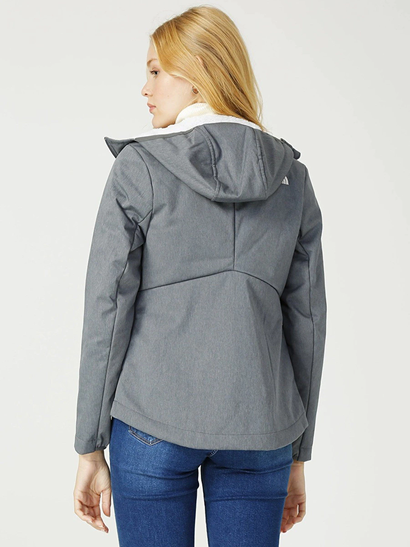 Худі та світшоти The North Face Quest модель NF0A3Y1KJ4E1 Худі та світшоти The North Face Quest модель NF0A3Y1KJ4E1 Фото
