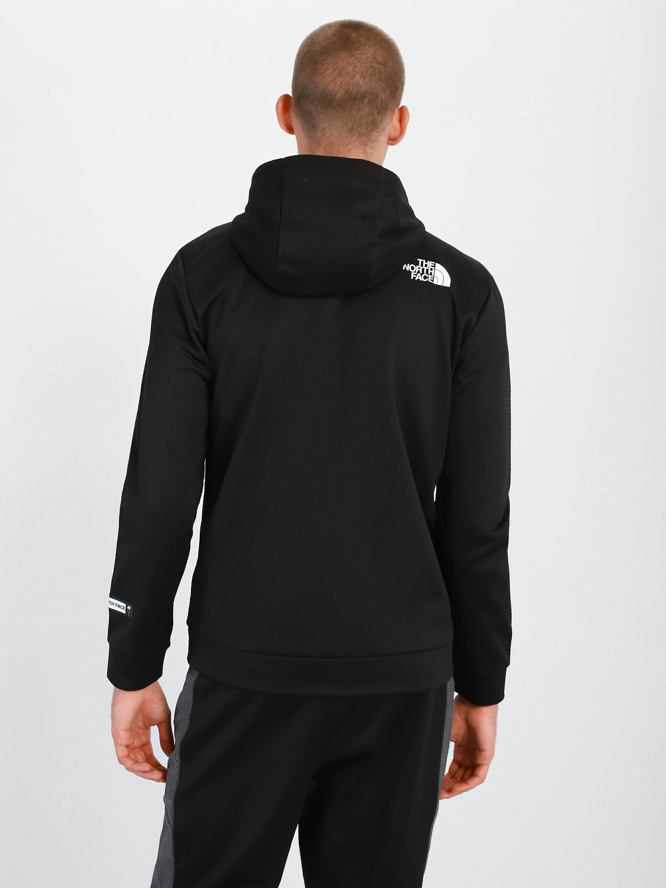 Худи и свитшоты The North Face Mountain Athletics модель NF0A5IBVJK31 Худи и свитшоты The North Face Mountain Athletics модель NF0A5IBVJK31 Фото