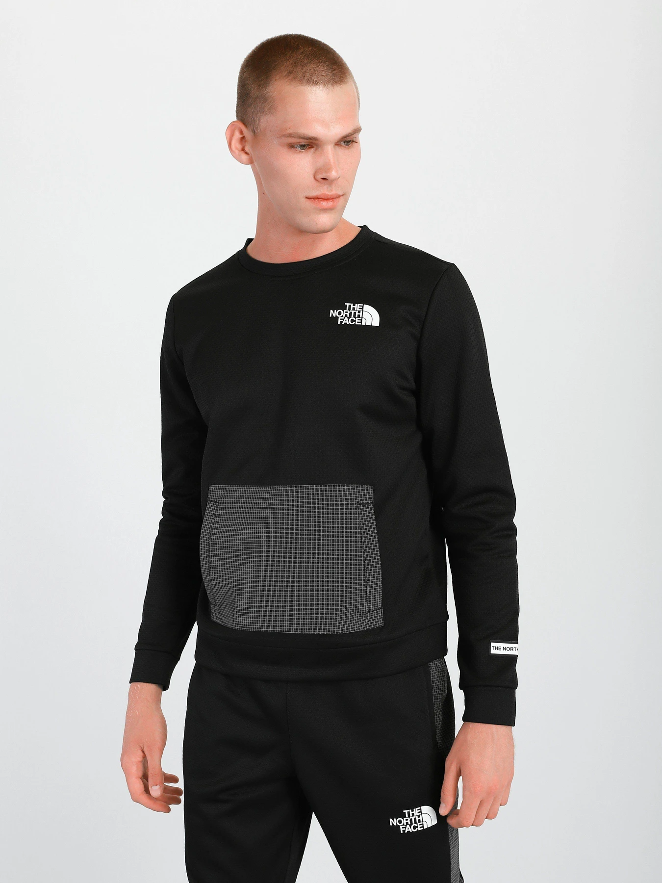 Худи и свитшоты The North Face Mountain Athletics модель NF0A5IBXJK31 Худи и свитшоты The North Face Mountain Athletics модель NF0A5IBXJK31 Фото
