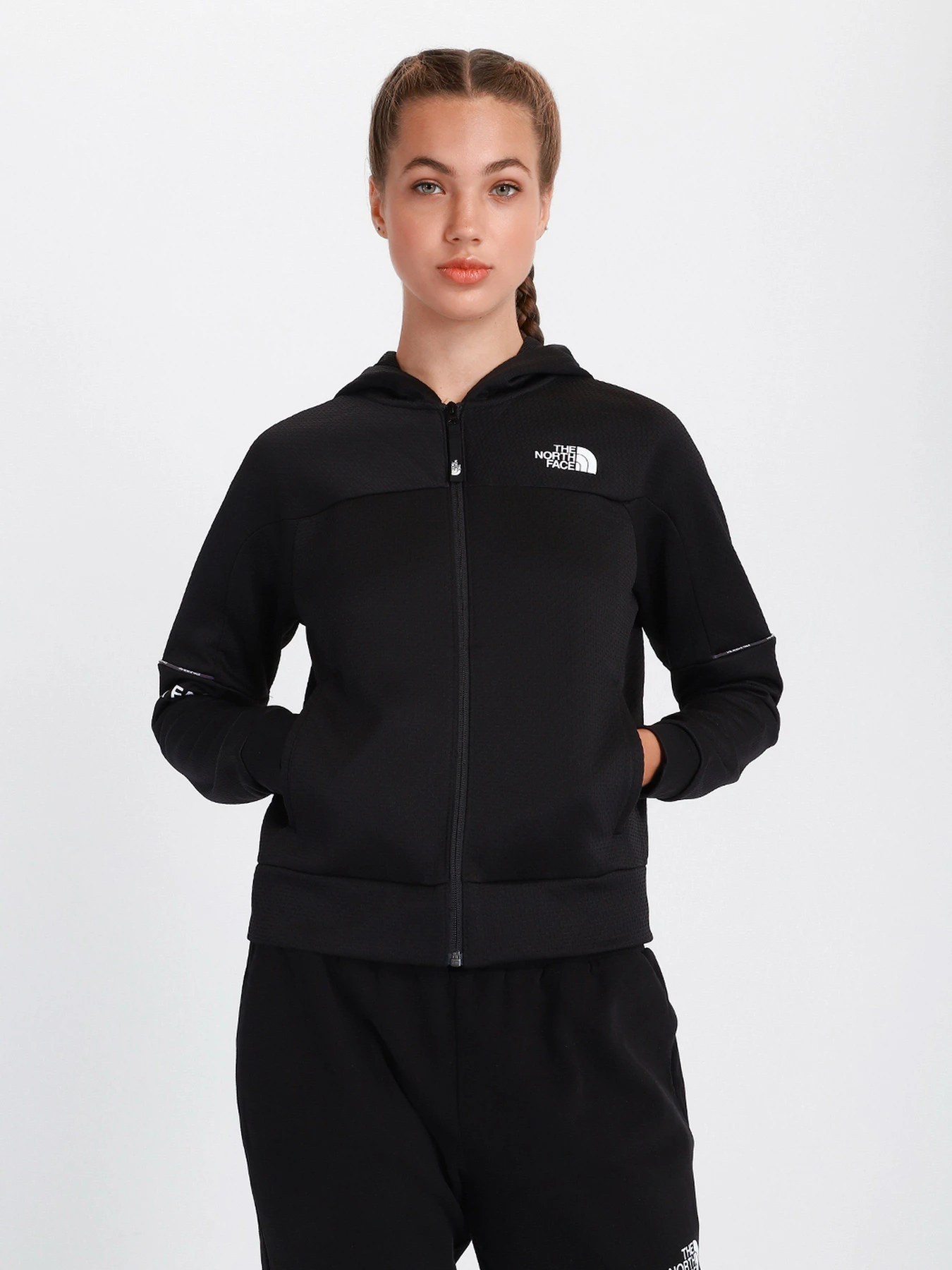 Худи и свитшоты The North Face Mountain Athletics модель NF0A55HEJK31 Худи и свитшоты The North Face Mountain Athletics модель NF0A55HEJK31 Фото
