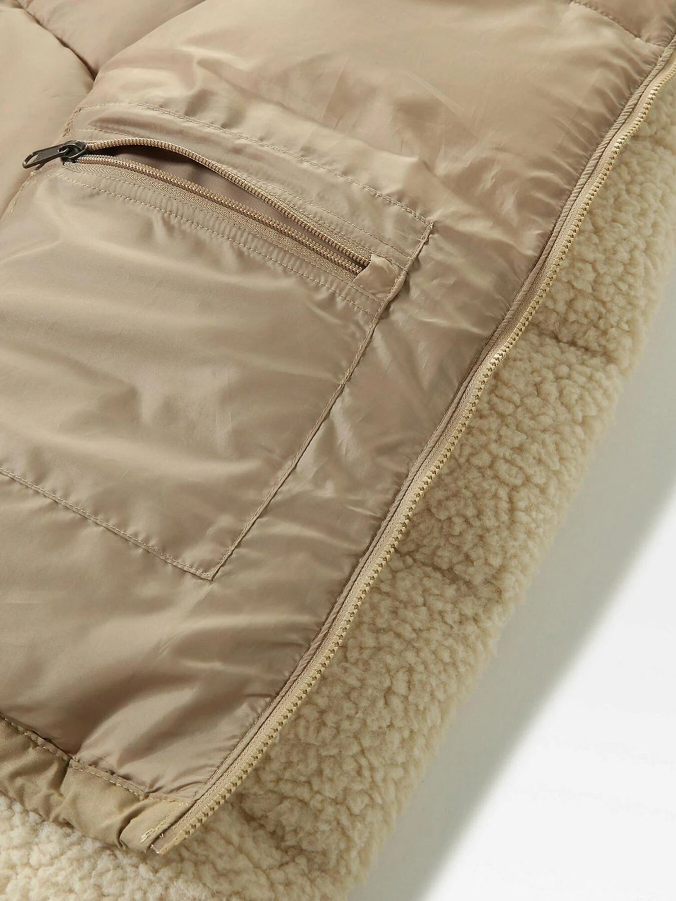 Куртки та дублянки The North Face Sherpa Nuptse модель NF0A5A8411G1 Куртки та дублянки The North Face Sherpa Nuptse модель NF0A5A8411G1 Фото