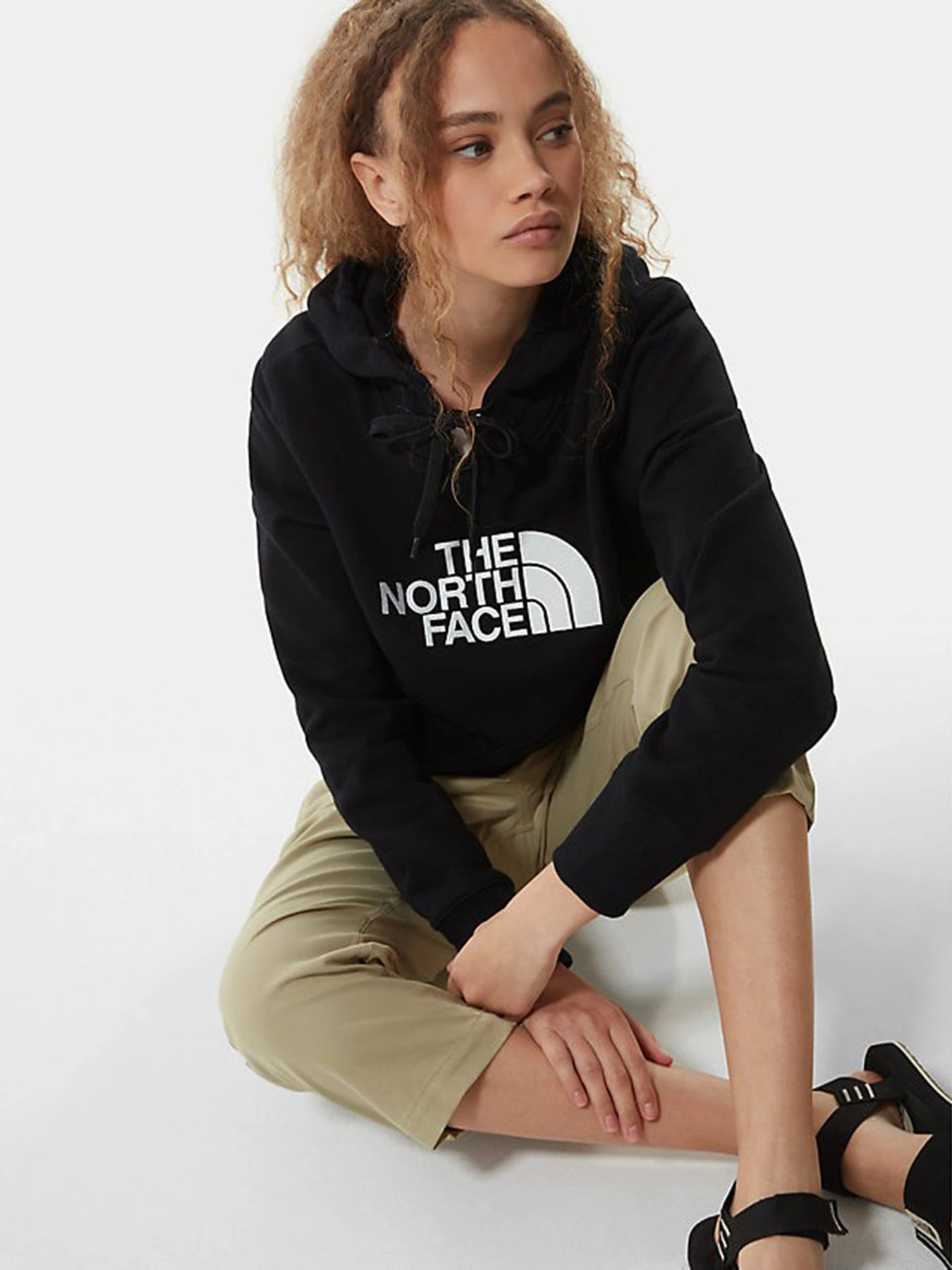 Худи и свитшоты The North Face Drew Peak модель NF0A55ECJK31 Худи и свитшоты The North Face Drew Peak модель NF0A55ECJK31 Фото