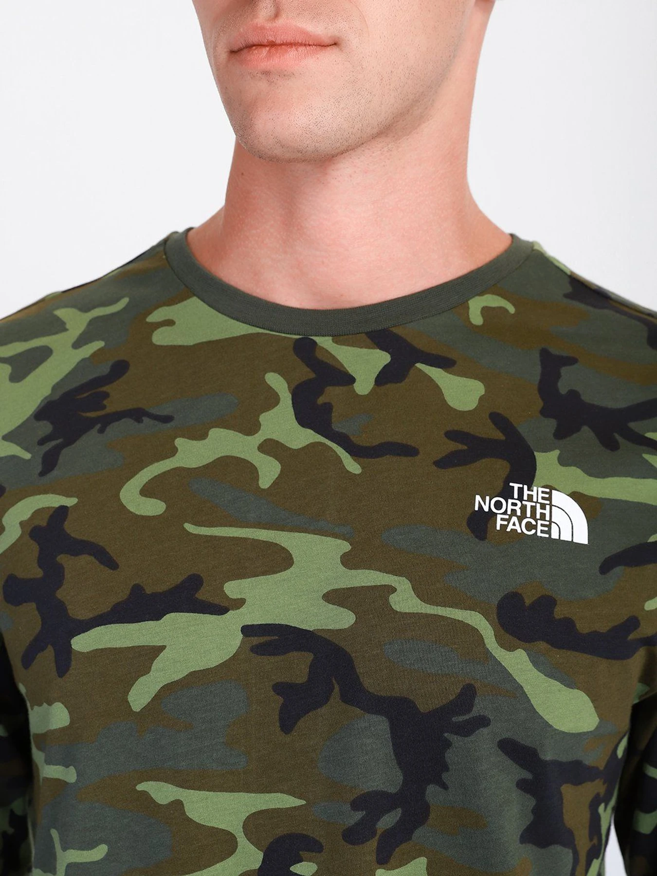 Худі та світшоти The North Face Simple Dome модель NF0A3L3B2871 Худі та світшоти The North Face Simple Dome модель NF0A3L3B2871 Фото