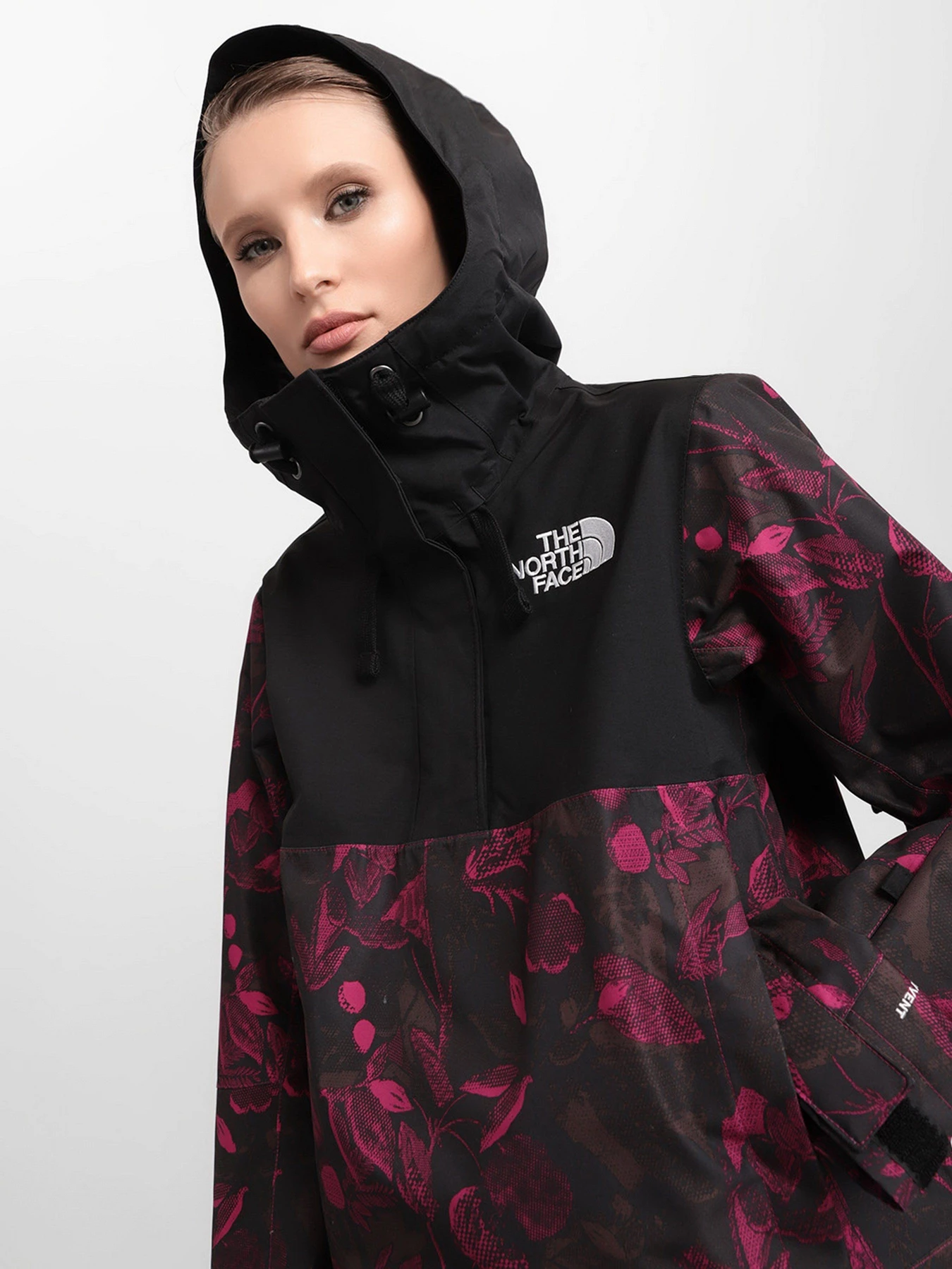 Куртки та дублянки The North Face Tanager модель NF0A4R1G2K71 Куртки та дублянки The North Face Tanager модель NF0A4R1G2K71 Фото