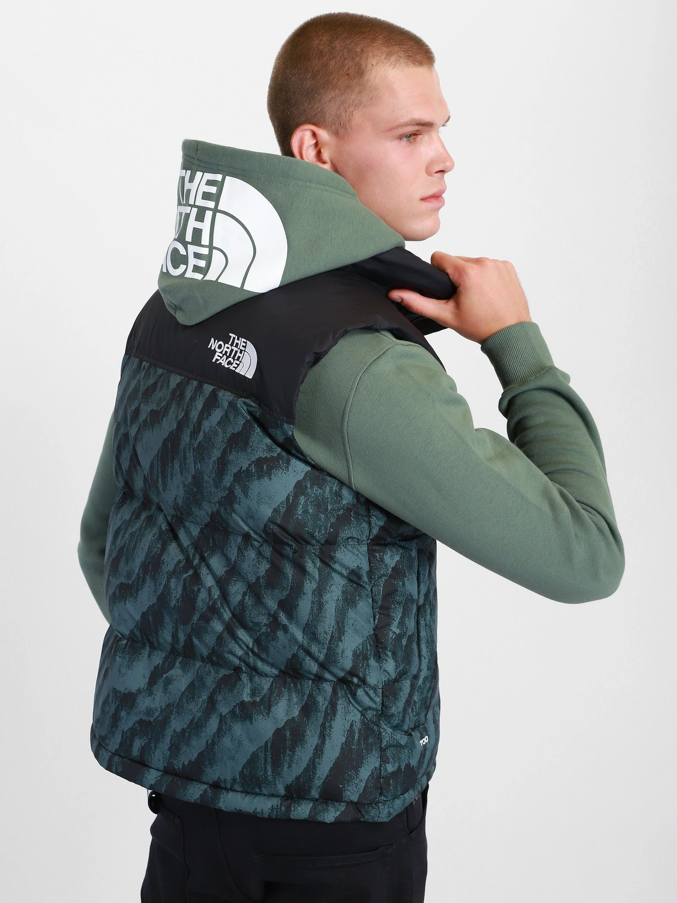 Куртки и дубленки The North Face 1996 Retro Nuptse модель NF0A5IX529L1 Куртки и дубленки The North Face 1996 Retro Nuptse модель NF0A5IX529L1 Фото