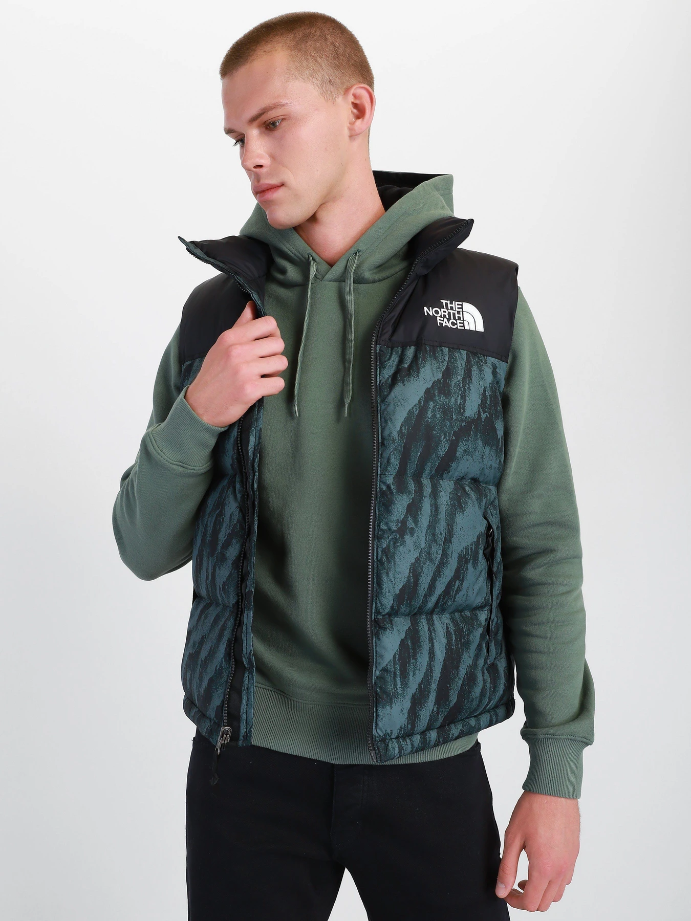 Куртки и дубленки The North Face 1996 Retro Nuptse модель NF0A5IX529L1 Куртки и дубленки The North Face 1996 Retro Nuptse модель NF0A5IX529L1 Фото