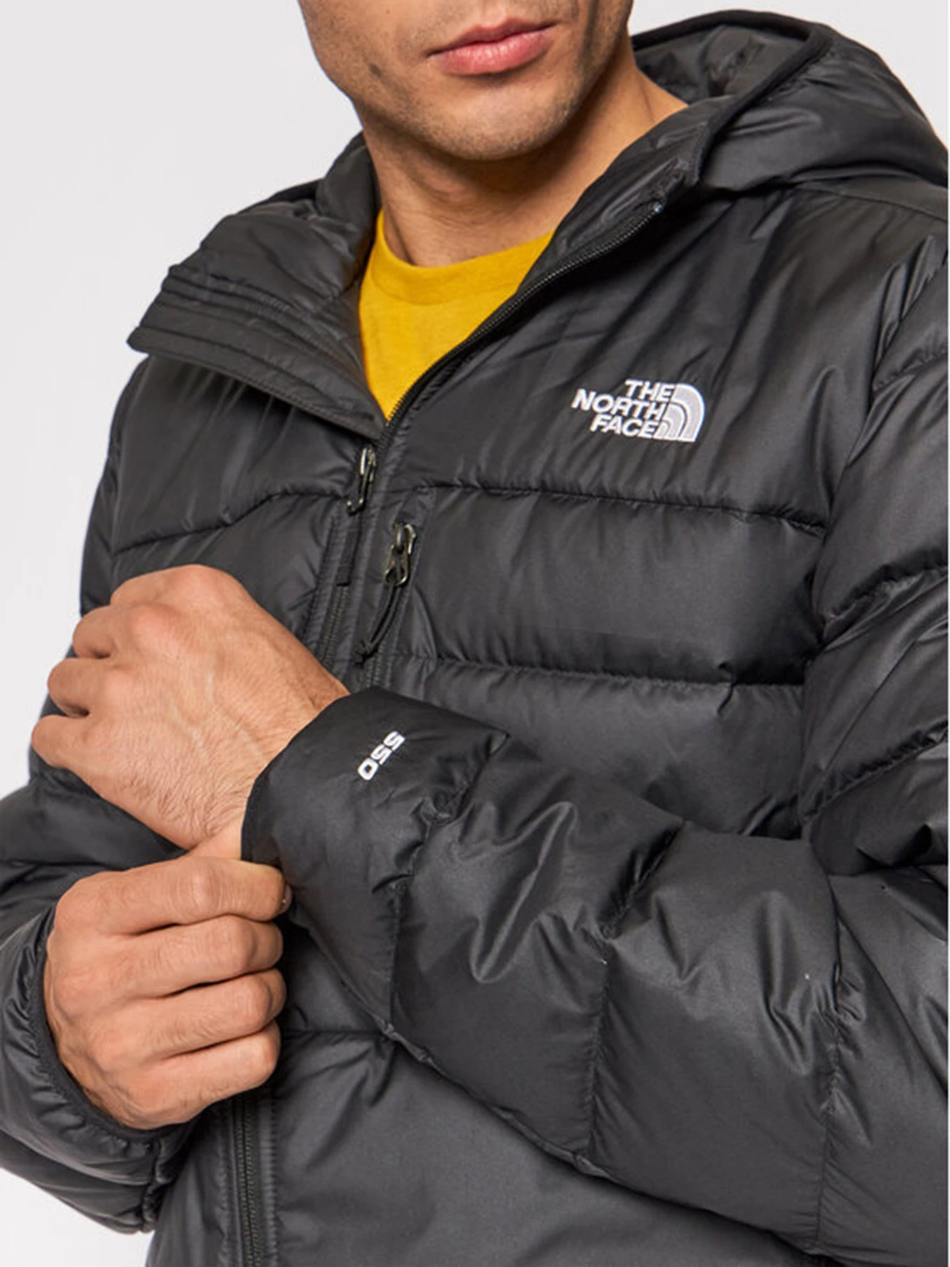 Куртки и дубленки The North Face Aconcagua 2 Hoodie модель NF0A4R26JK31 Куртки и дубленки The North Face Aconcagua 2 Hoodie модель NF0A4R26JK31 Фото