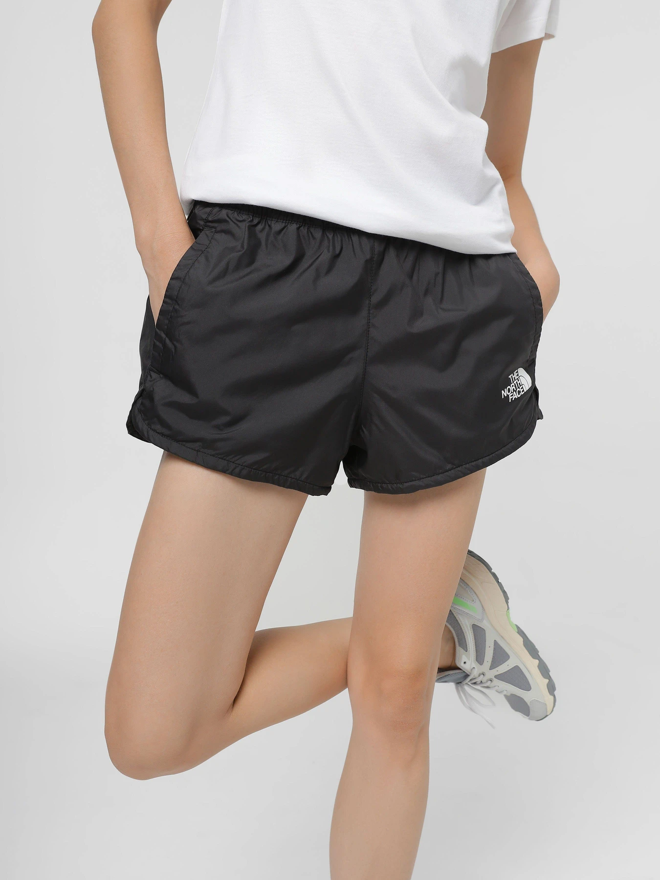 Шорты The North Face Hydrenaline™ 2000 модель NF0A5J6GJK31 Шорты The North Face Hydrenaline™ 2000 модель NF0A5J6GJK31 Фото