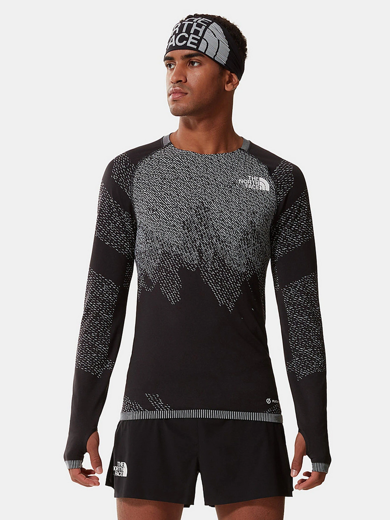Худі та світшоти The North Face Flight Seamless модель NF0A5J6VKY41 Худі та світшоти The North Face Flight Seamless модель NF0A5J6VKY41 Фото
