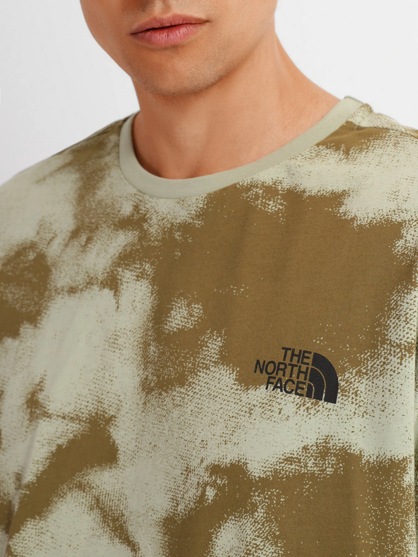 Футболки и поло The North Face SIMPLE DOME LIFESTYLE модель NF0A2TX553M1 Футболки и поло The North Face SIMPLE DOME LIFESTYLE модель NF0A2TX553M1 Фото