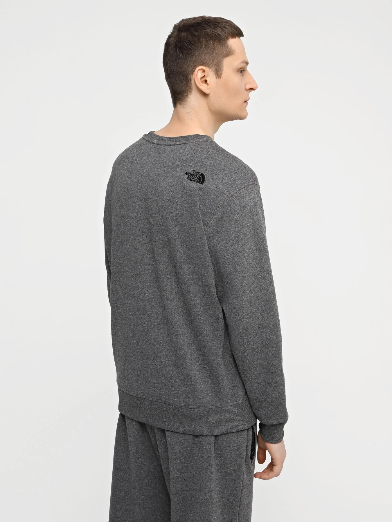 Худі та світшоти The North Face M Drew Peak Crew Light модель NF0A4T1EDYY1 Фото