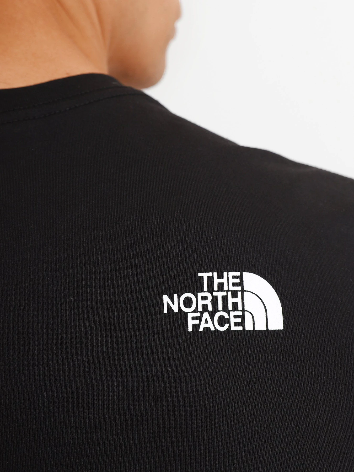 Футболки и поло The North Face Graphic Ph 2 модель NF0A5IG7JK31 Футболки и поло The North Face Graphic Ph 2 модель NF0A5IG7JK31 Фото