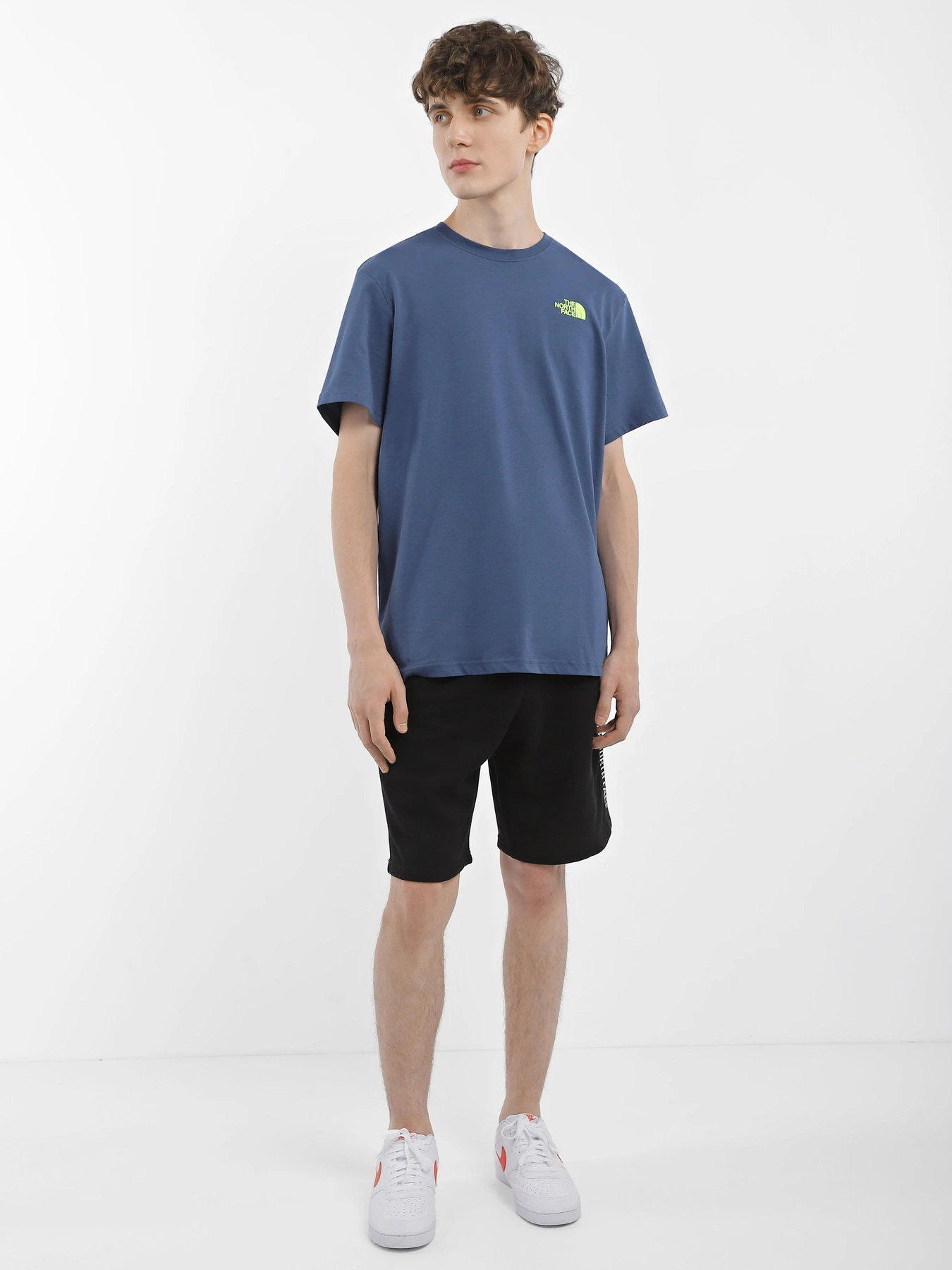Шорты The North Face Zumu модель NF0A7SXFJK31 Шорты The North Face Zumu модель NF0A7SXFJK31 Фото
