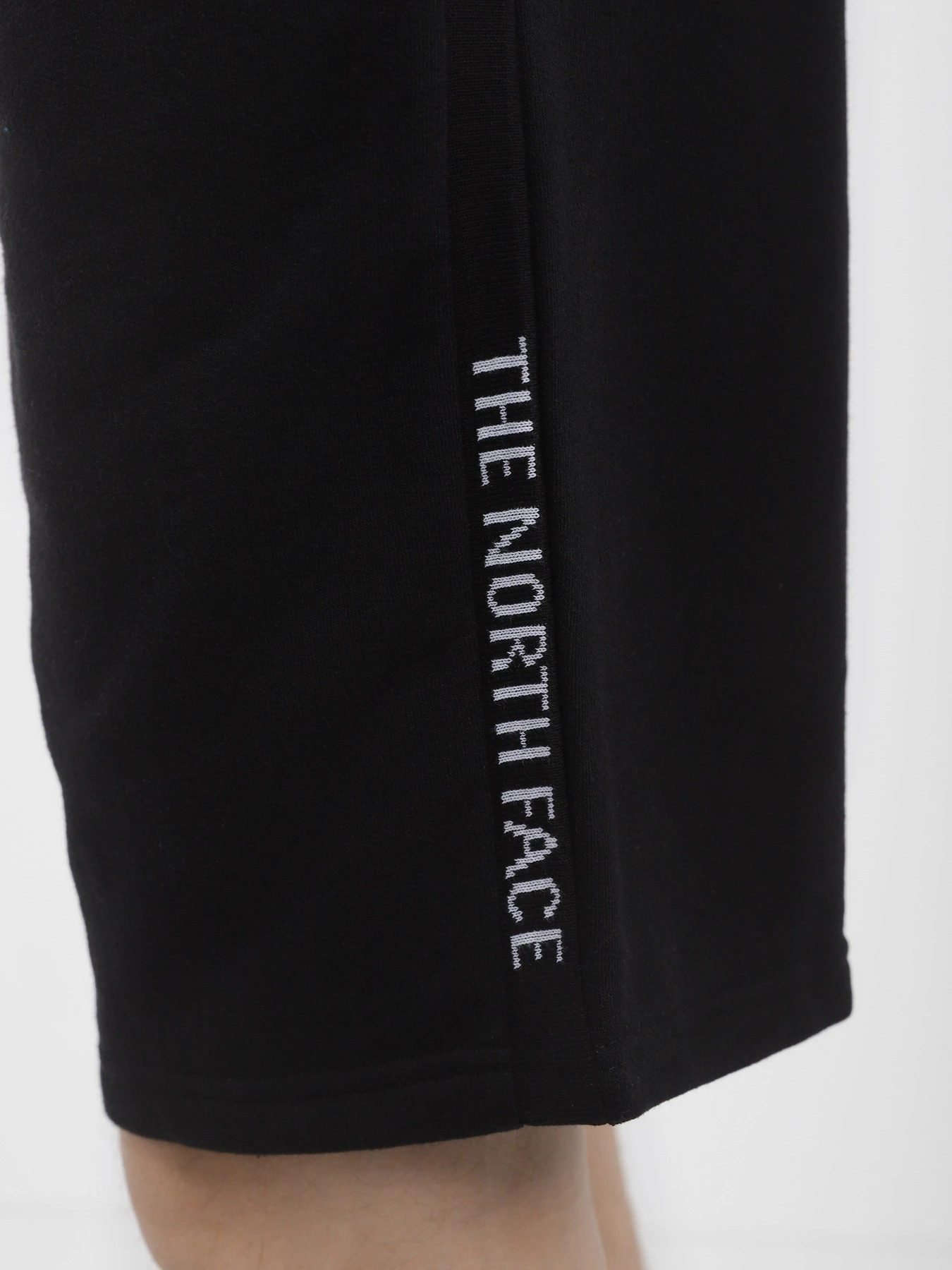Шорты The North Face Zumu модель NF0A7SXFJK31 Шорты The North Face Zumu модель NF0A7SXFJK31 Фото
