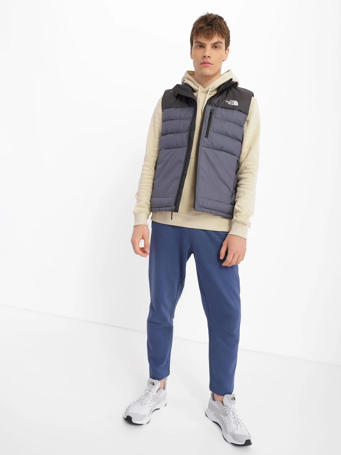 Куртки и дубленки The North Face Resolve модель NF0A4R2FNY71 Куртки и дубленки The North Face Resolve модель NF0A4R2FNY71 Фото