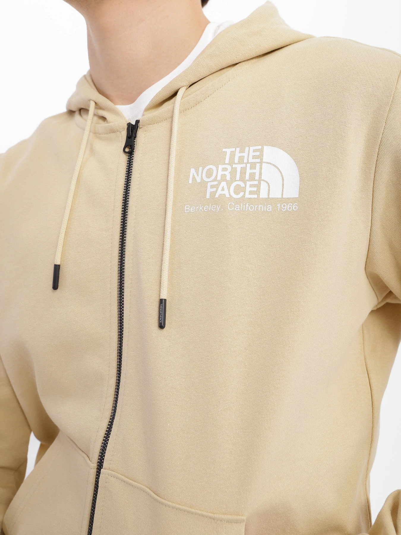 Худі та світшоти The North Face Heritage Recycled Full-Zip модель NF0A7X1U3X41 Худі та світшоти The North Face Heritage Recycled Full-Zip модель NF0A7X1U3X41 Фото