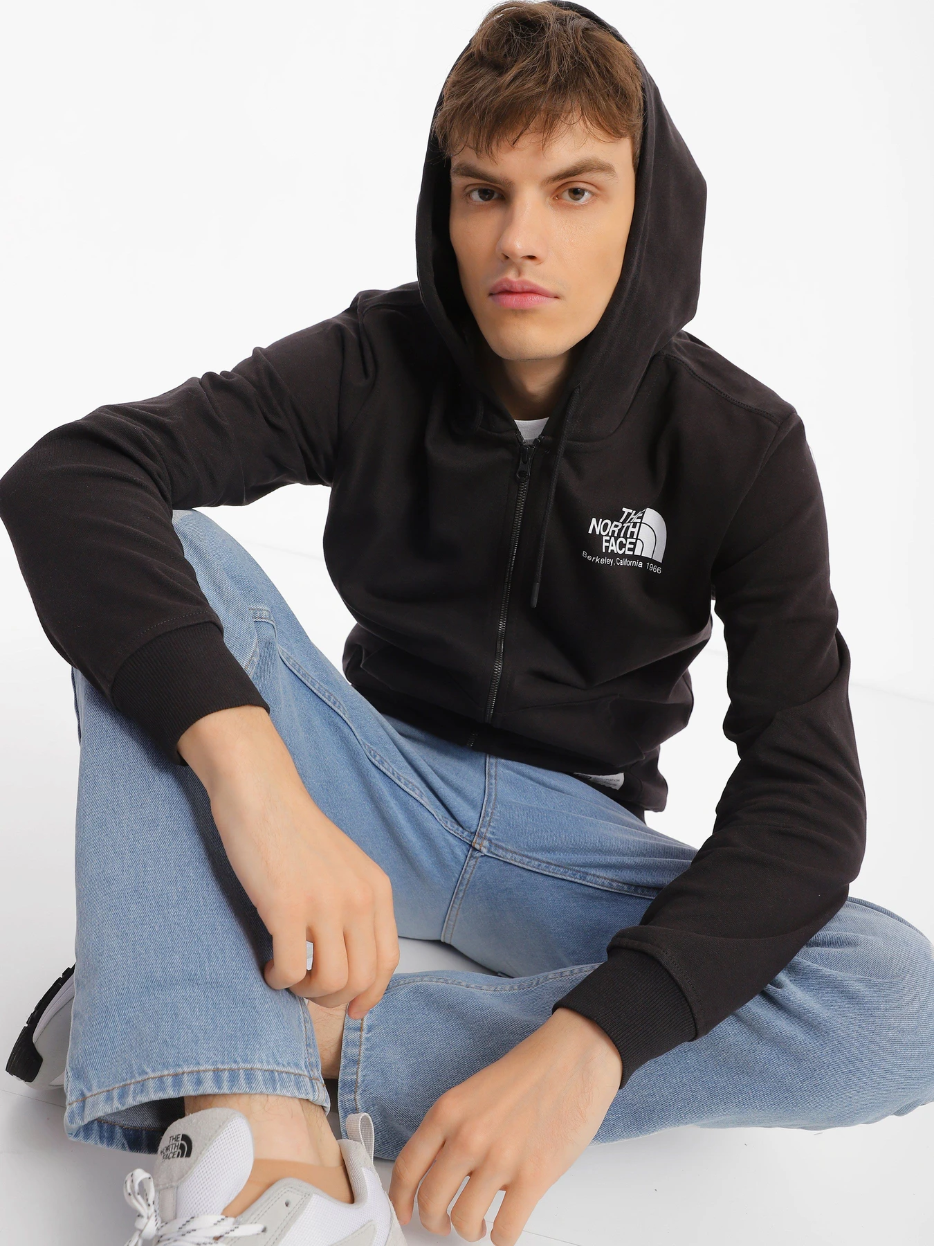 Худи и свитшоты The North Face Heritage Recycled Full-Zip модель NF0A7X1UJK31 Худи и свитшоты The North Face Heritage Recycled Full-Zip модель NF0A7X1UJK31 Фото