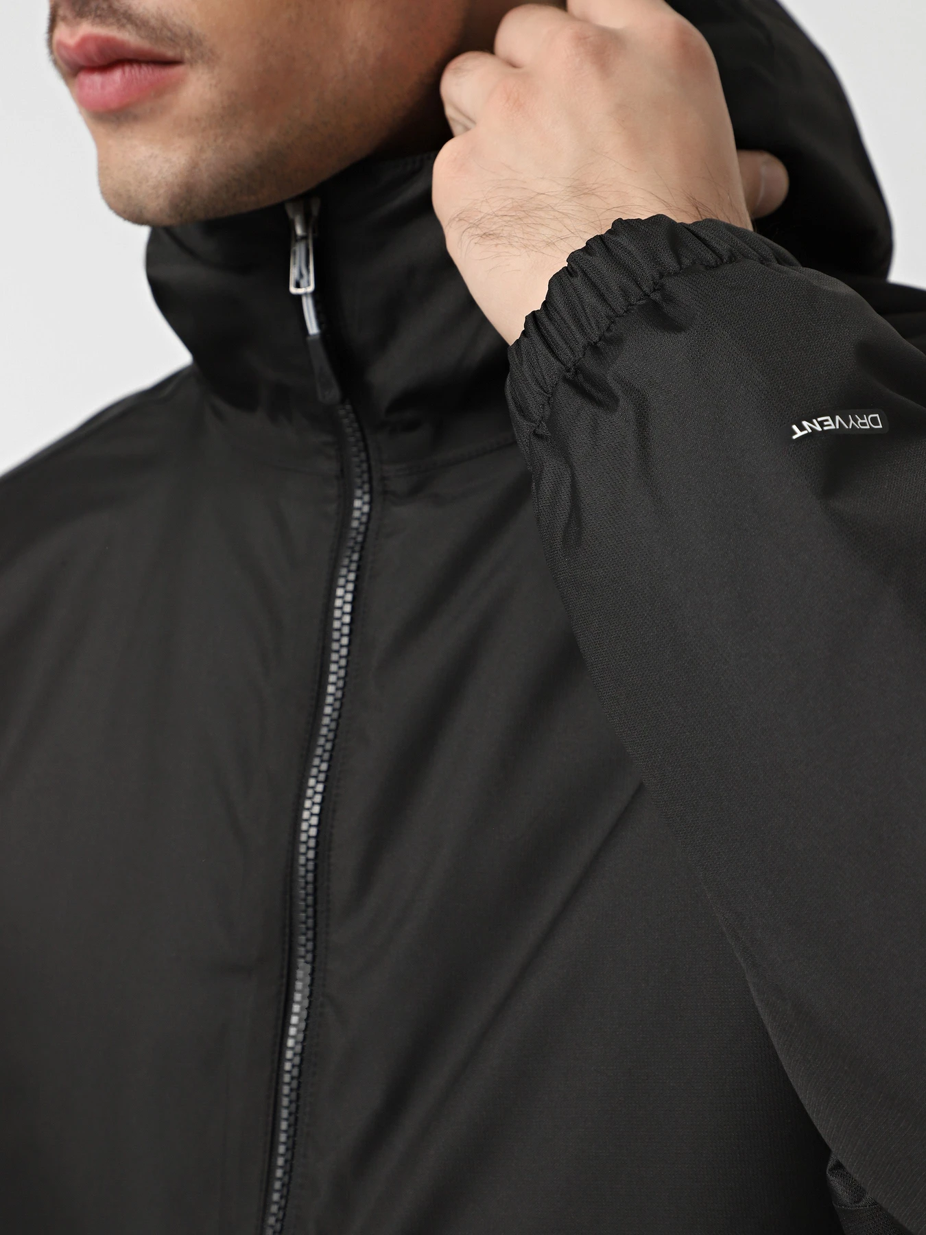 Куртки и дубленки The North Face Quest Insulated модель NF00C302KY41 Фото