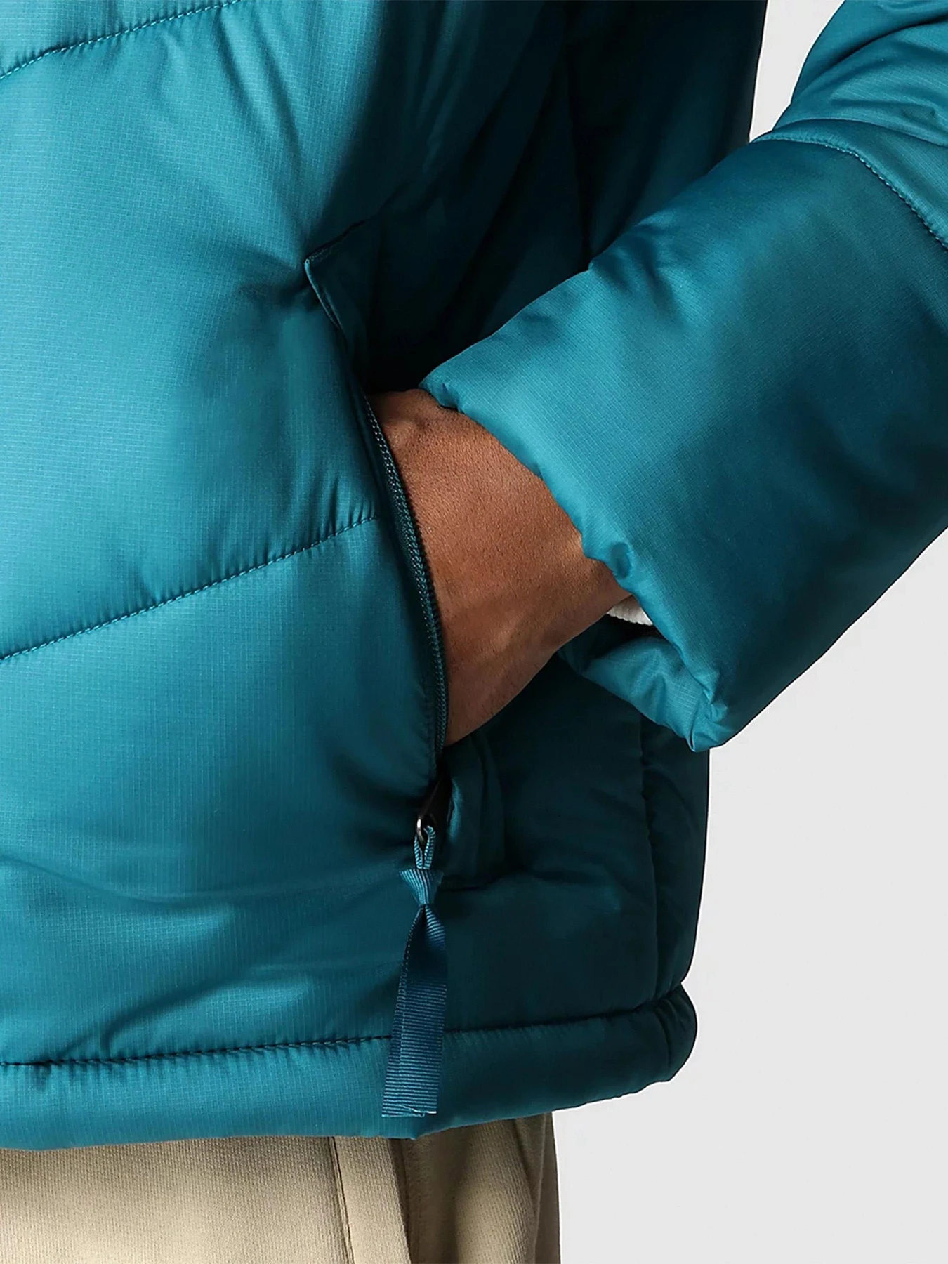 Куртки и дубленки The North Face Saikuru модель NF0A2VEZ2W91 Куртки и дубленки The North Face Saikuru модель NF0A2VEZ2W91 Фото