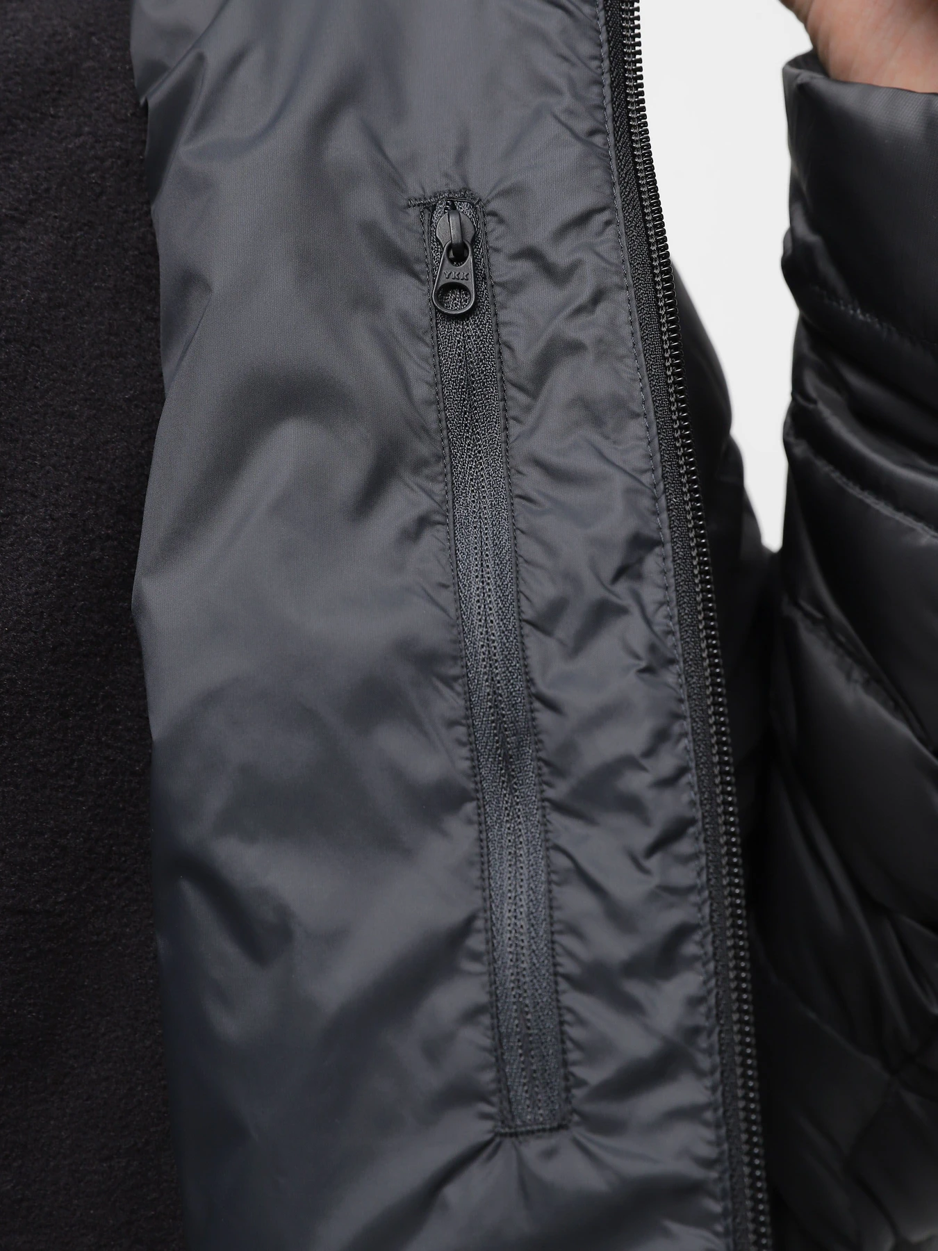 Куртки и дубленки The North Face Resolve Down модель NF0A4M9PKT01 Фото