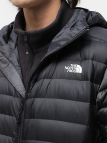 Куртки и дубленки The North Face Resolve Down модель NF0A4M9PKT01 Фото
