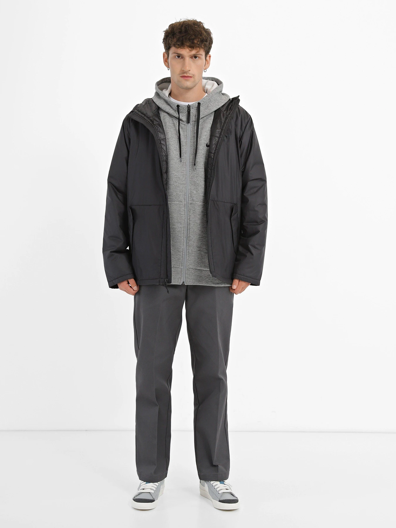 Куртки и дубленки The North Face AUBURN модель NF0A7UJIJK31 Куртки и дубленки The North Face AUBURN модель NF0A7UJIJK31 Фото
