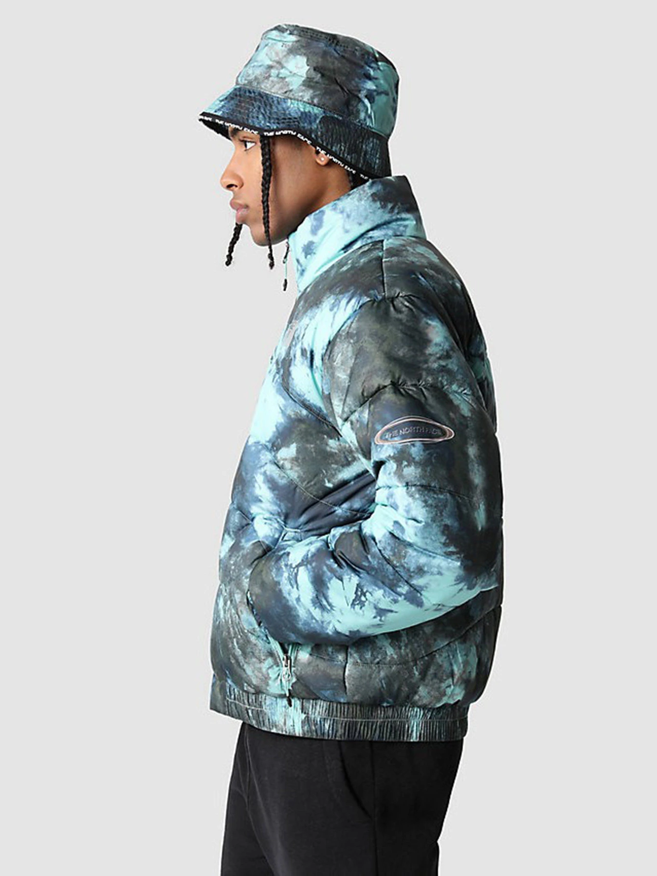 Куртки и дубленки The North Face 2000 модель NF0A7WW69571 Куртки и дубленки The North Face 2000 модель NF0A7WW69571 Фото