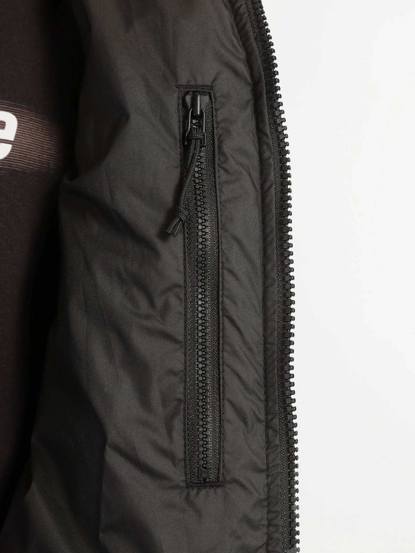 Куртки и дубленки The North Face Himalayan Light модель NF0A7X16JK31 Куртки и дубленки The North Face Himalayan Light модель NF0A7X16JK31 Фото