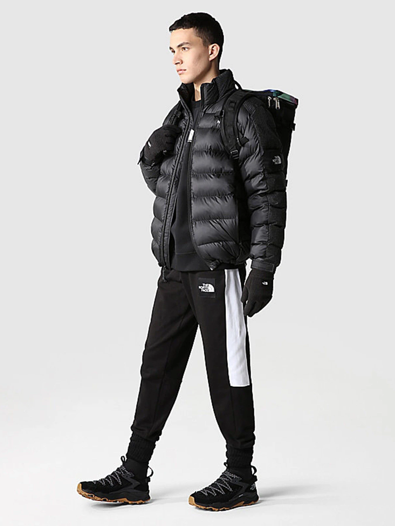 Куртки и дубленки The North Face RUSTA PUFFER модель NF0A7X31KY41 Куртки и дубленки The North Face RUSTA PUFFER модель NF0A7X31KY41 Фото