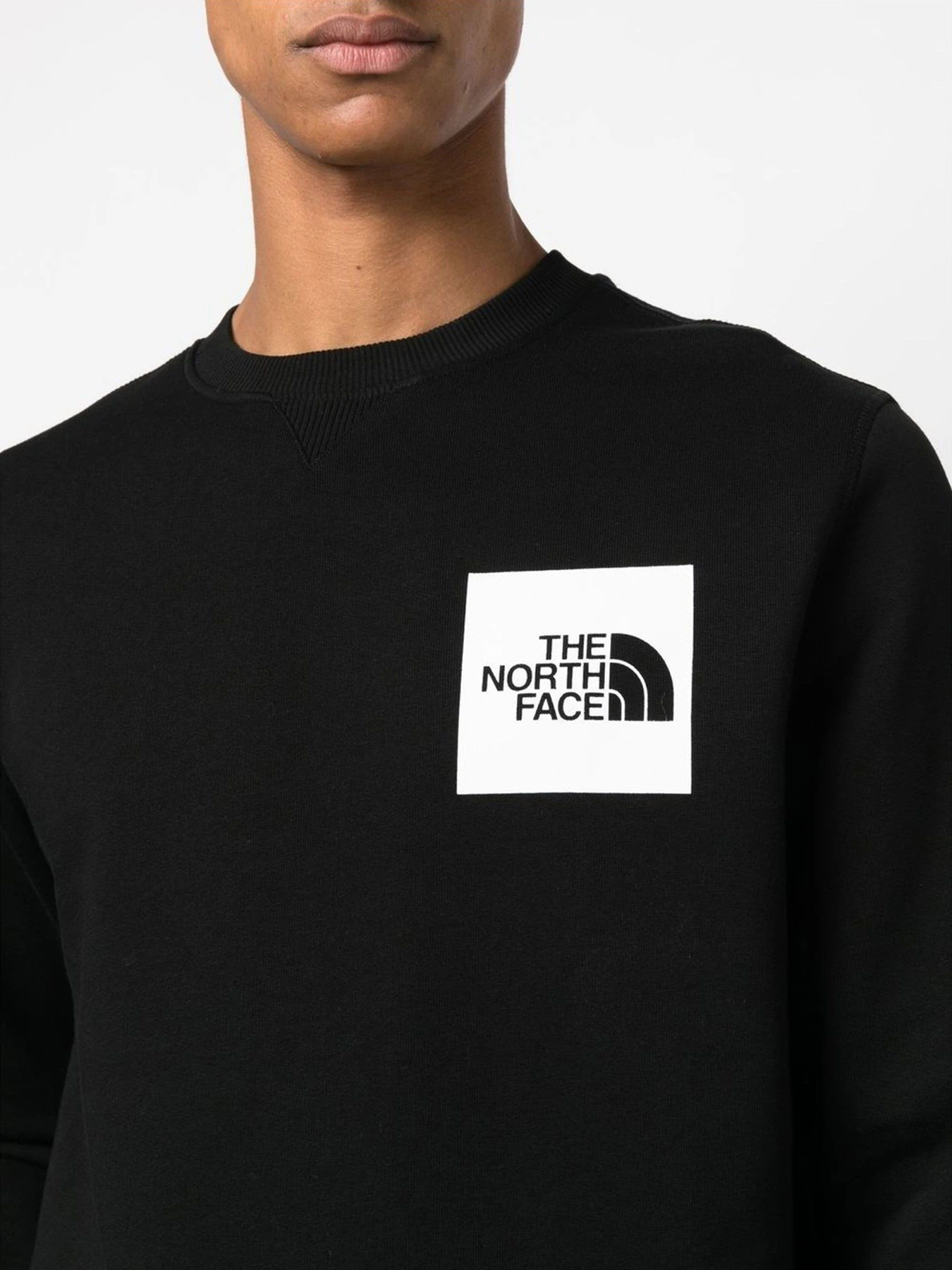 Худи и свитшоты The North Face Fine Crewneck модель NF0A7X1LJK31 Худи и свитшоты The North Face Fine Crewneck модель NF0A7X1LJK31 Фото