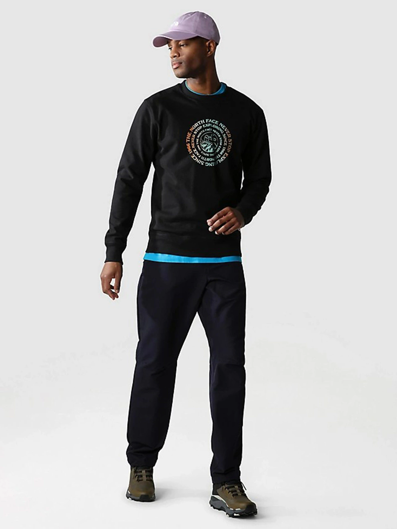 Худі та світшоти The North Face M Regrind Crew модель NF0A7X2OJK31 Фото