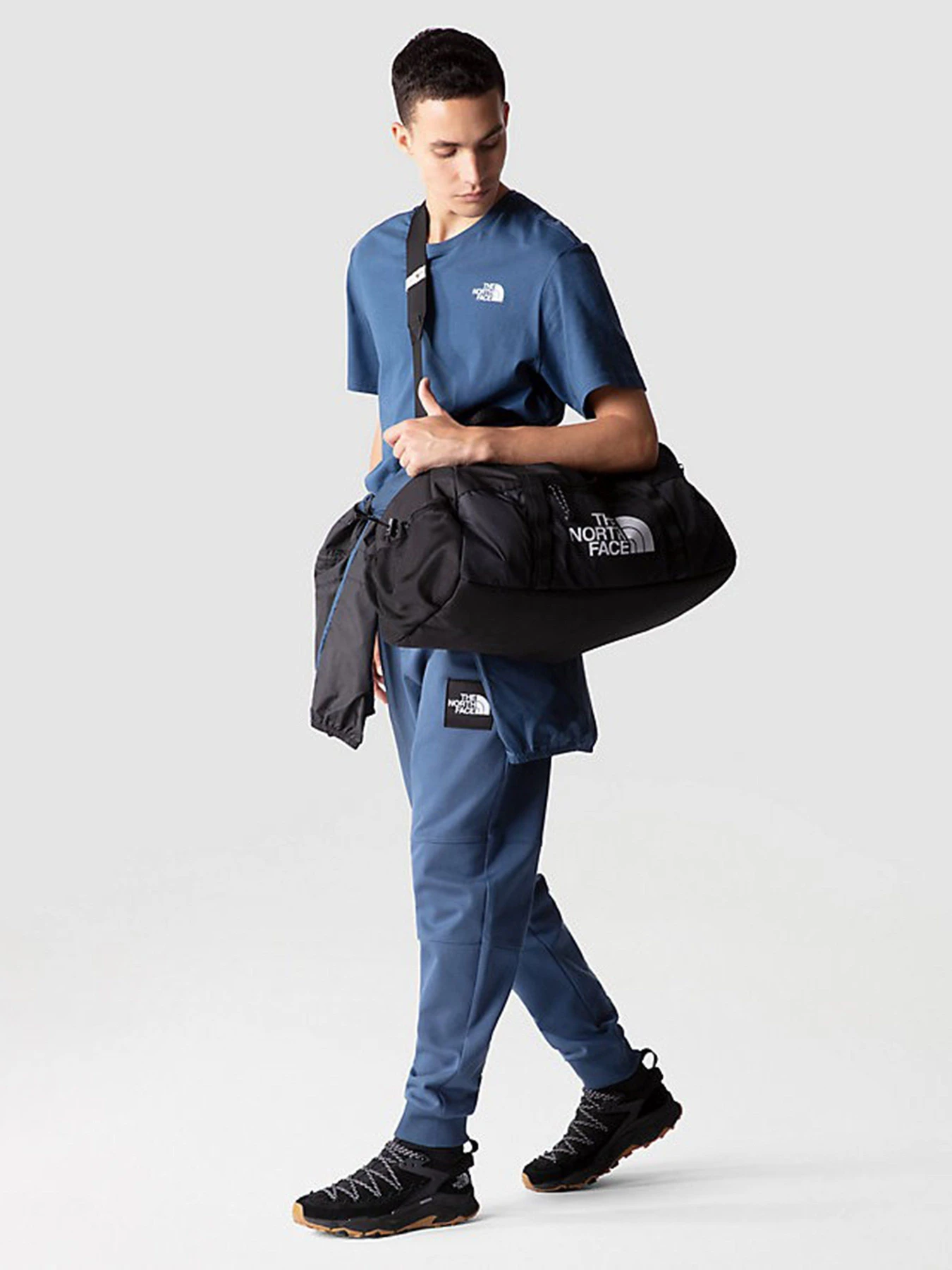 Брюки The North Face Face Fine II модель NF0A3BPOHDC1 Брюки The North Face Face Fine II модель NF0A3BPOHDC1 Фото