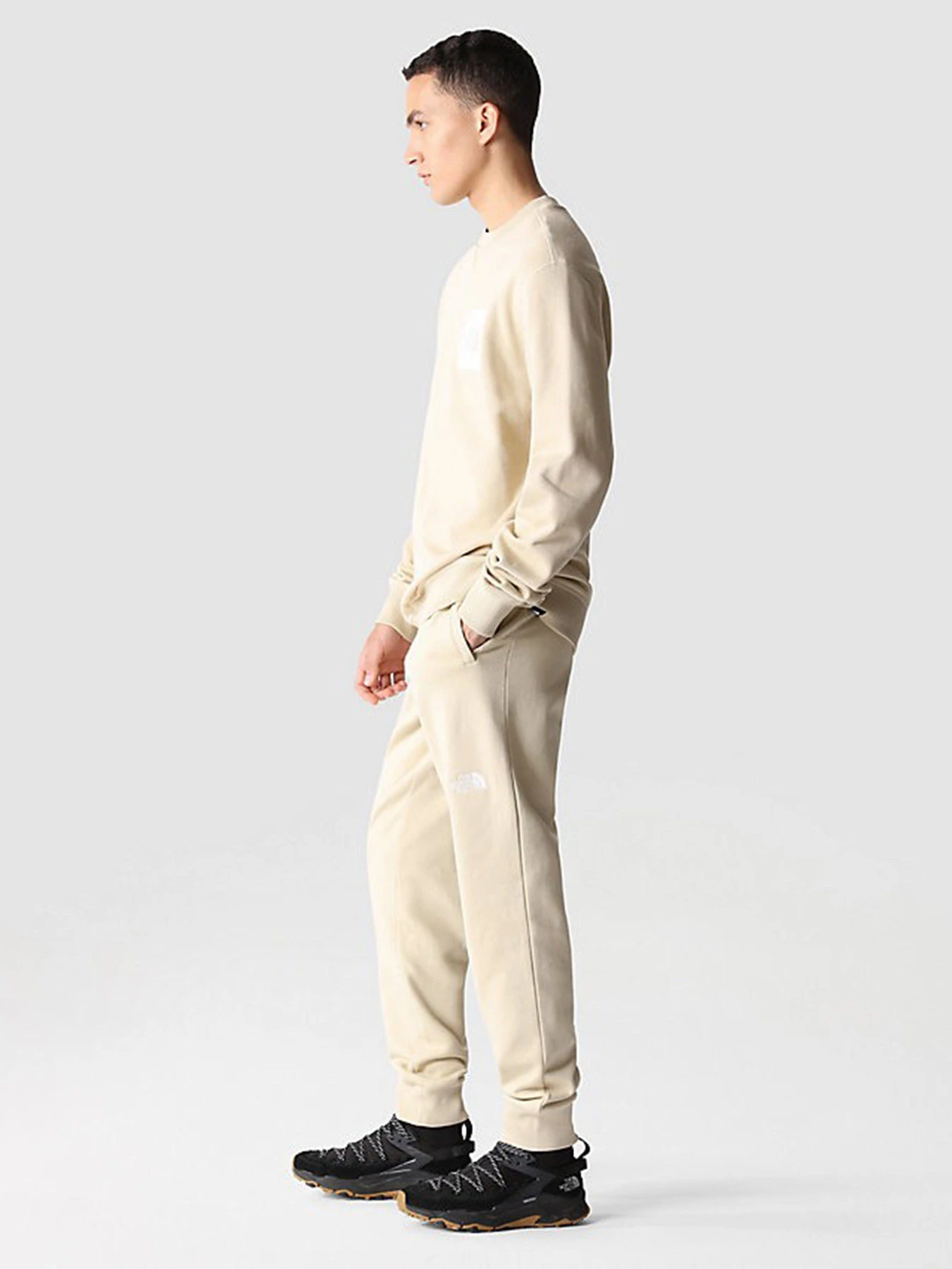 Брюки The North Face Nse Outdoor модель NF0A4SVQ3X41 Брюки The North Face Nse Outdoor модель NF0A4SVQ3X41 Фото