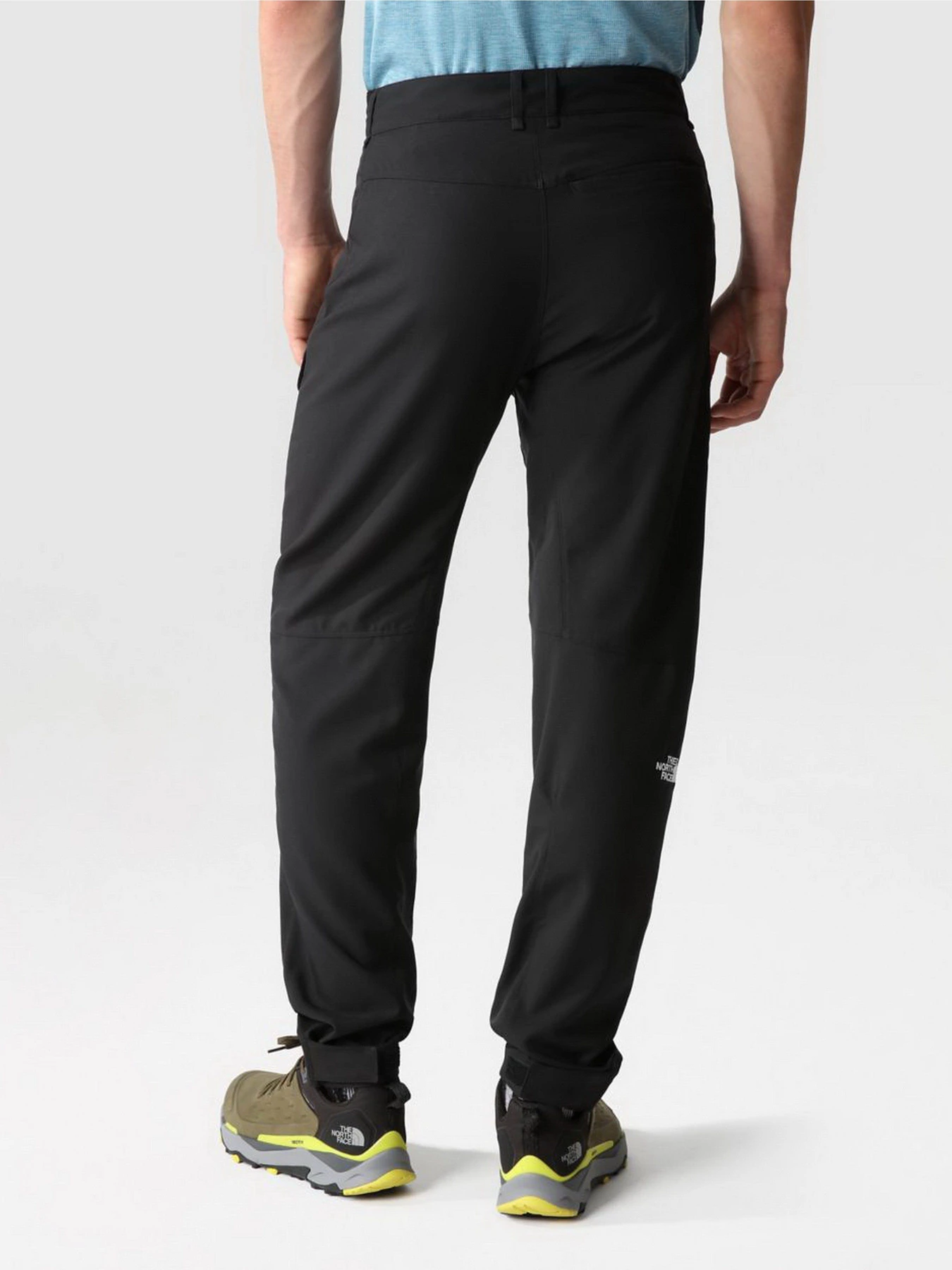 Брюки The North Face ATHLETIC OUTDOOR CIRCULAR модель NF0A7ZLIJK31 Брюки The North Face ATHLETIC OUTDOOR CIRCULAR модель NF0A7ZLIJK31 Фото